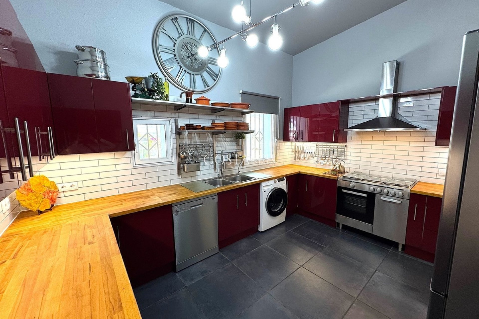 Resale - Villa -
Lorca - Almendricos