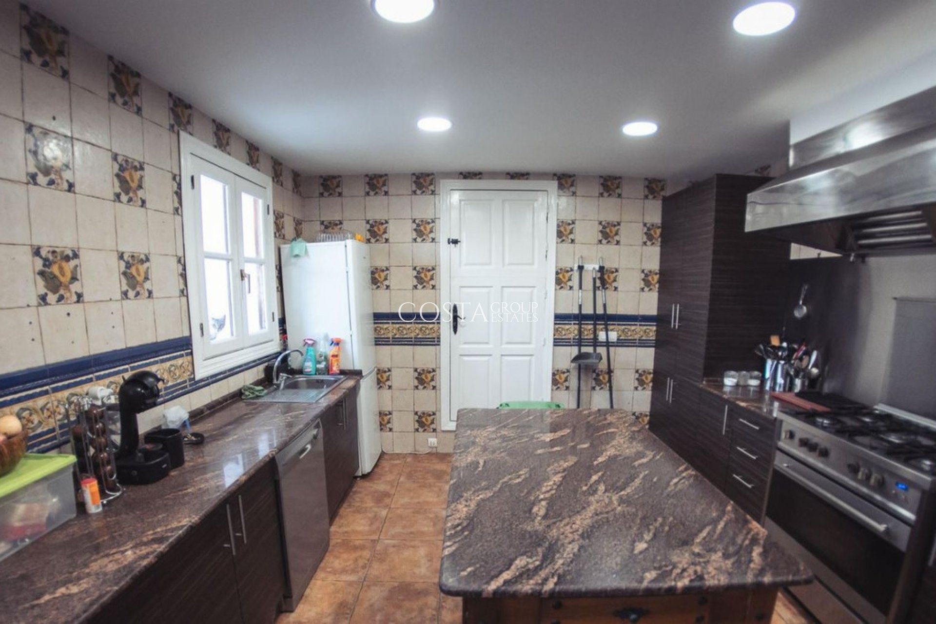 Resale - Villa -
Lorca - Lorca Centro