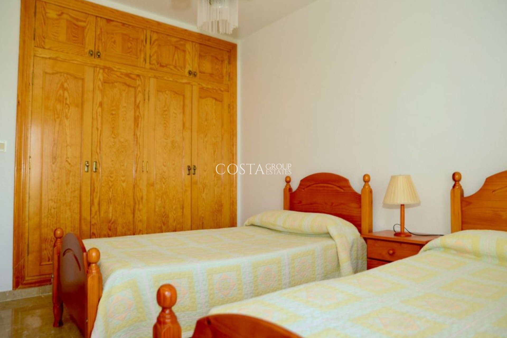 Resale - Villa -
Lorca - Lorca Centro