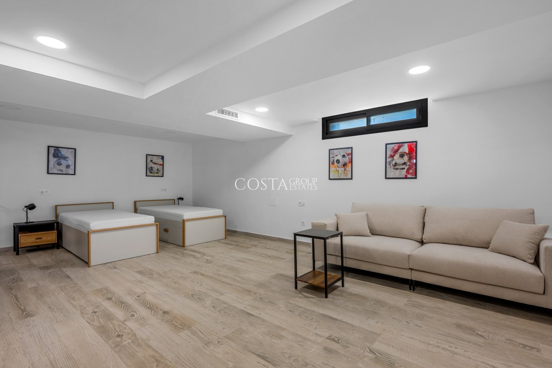 Resale - Villa -
Los Alcazares - Bahia Bella