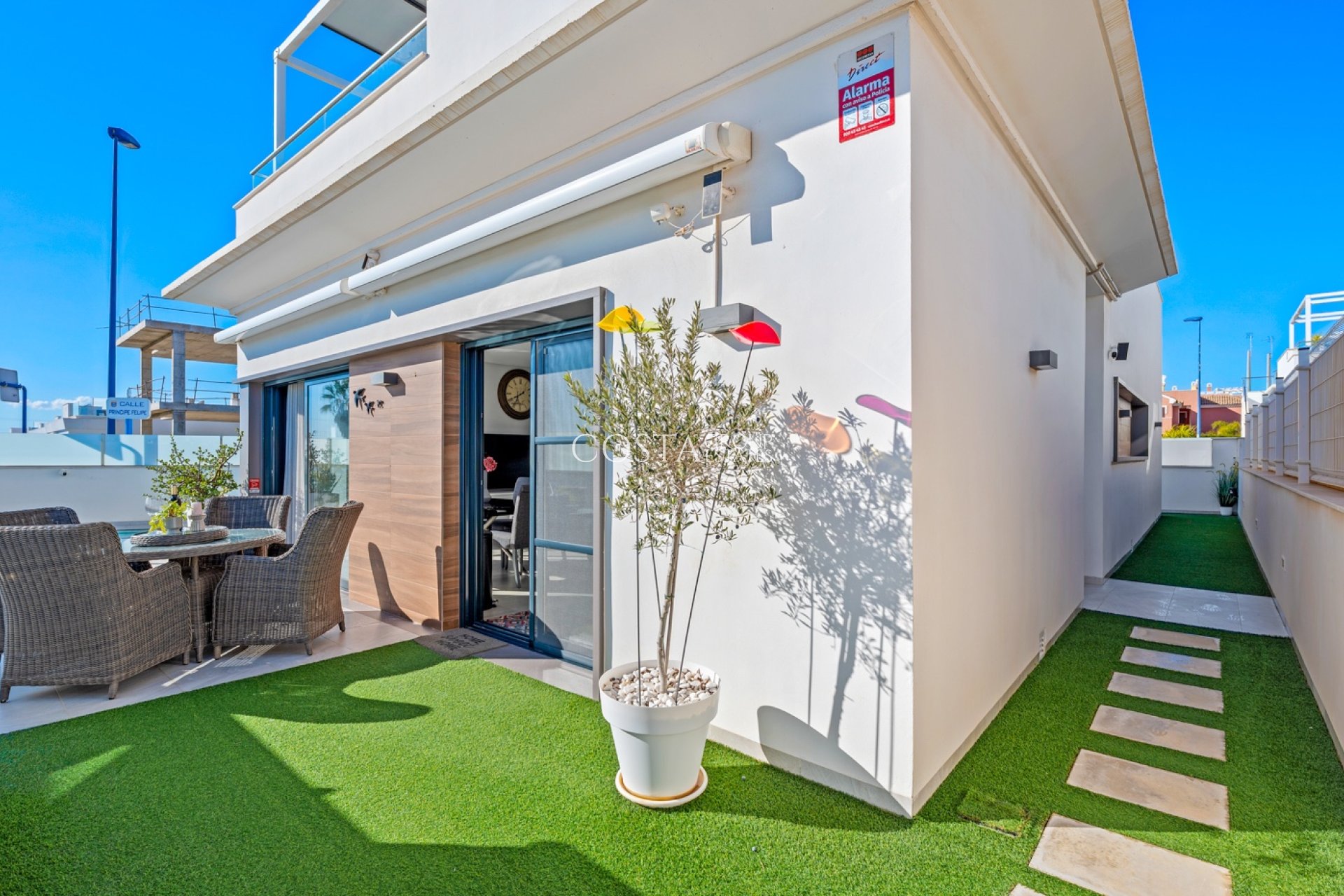 Resale - Villa -
Los Alcazares - Euro Roda