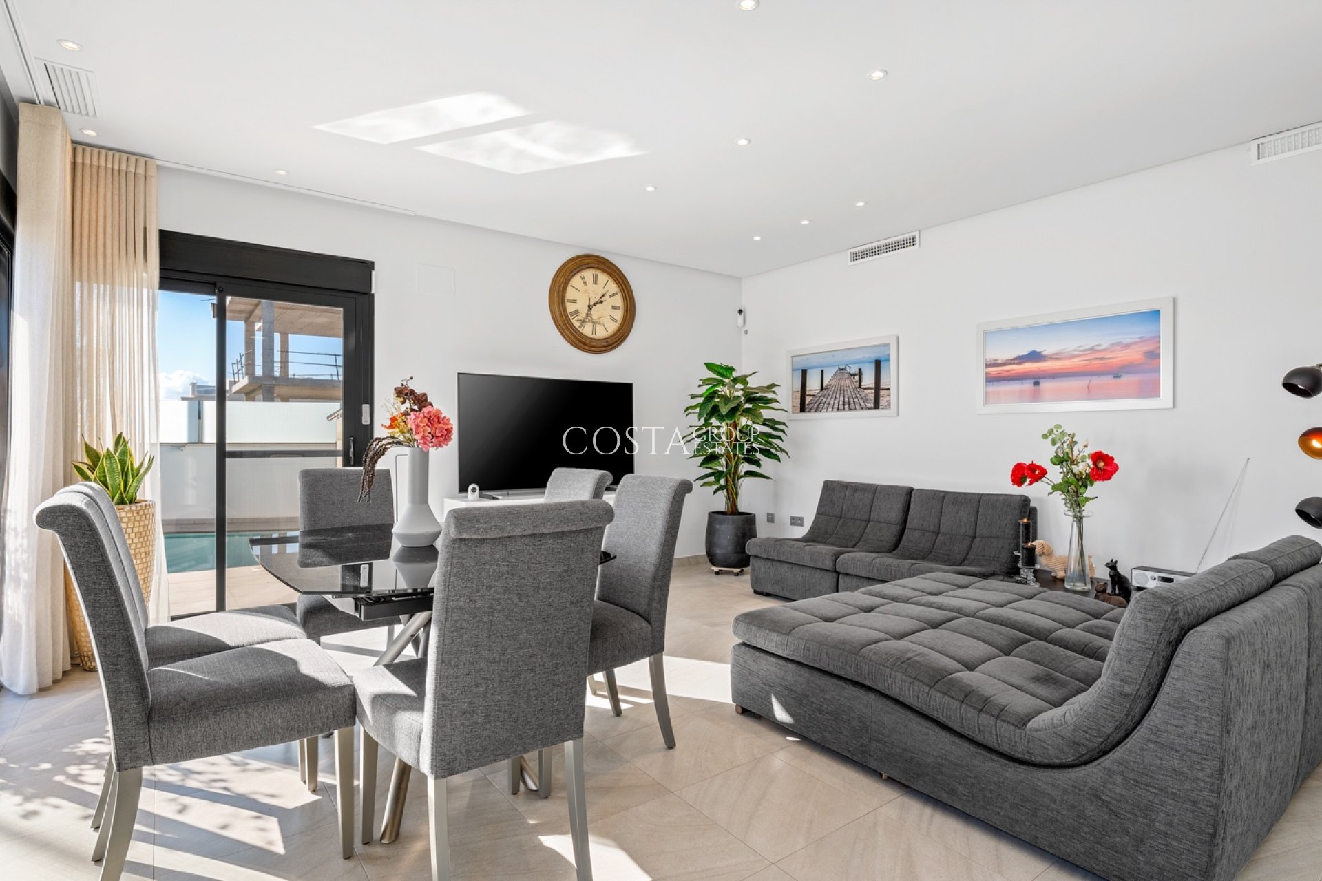 Resale - Villa -
Los Alcazares - Euro Roda