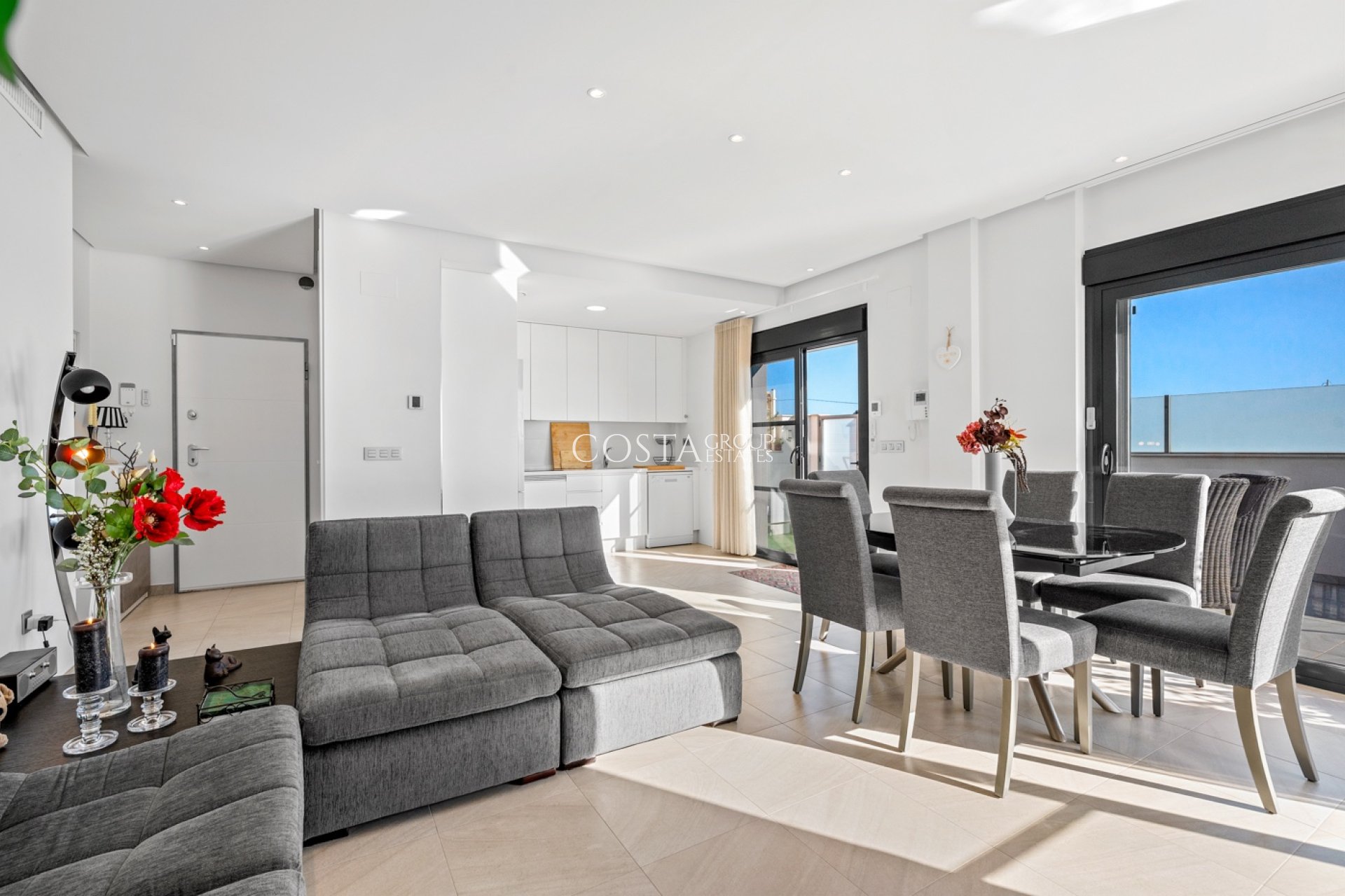 Resale - Villa -
Los Alcazares - Euro Roda