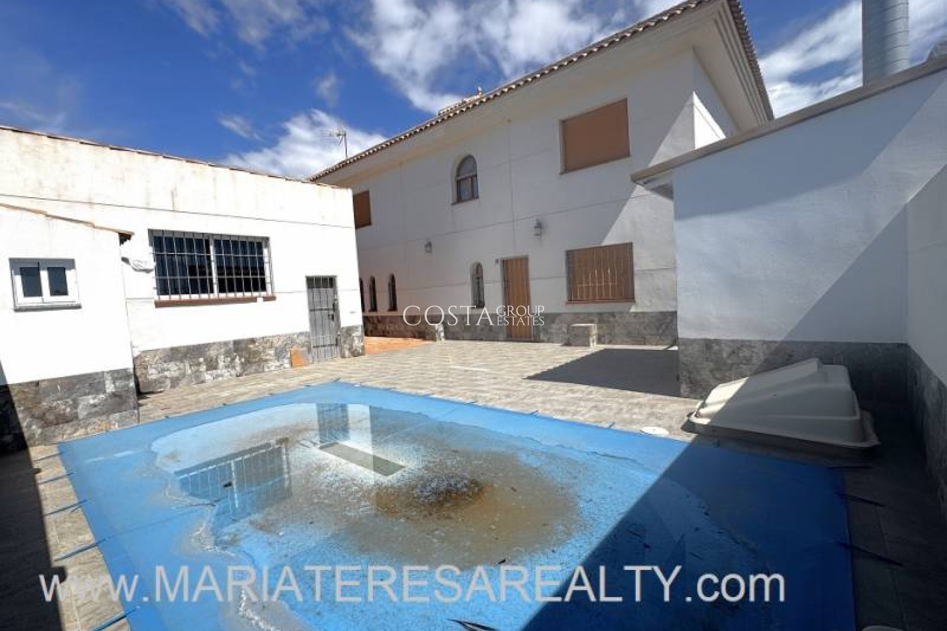 Resale - Villa -
Los Alcazares - La Bahia Bella