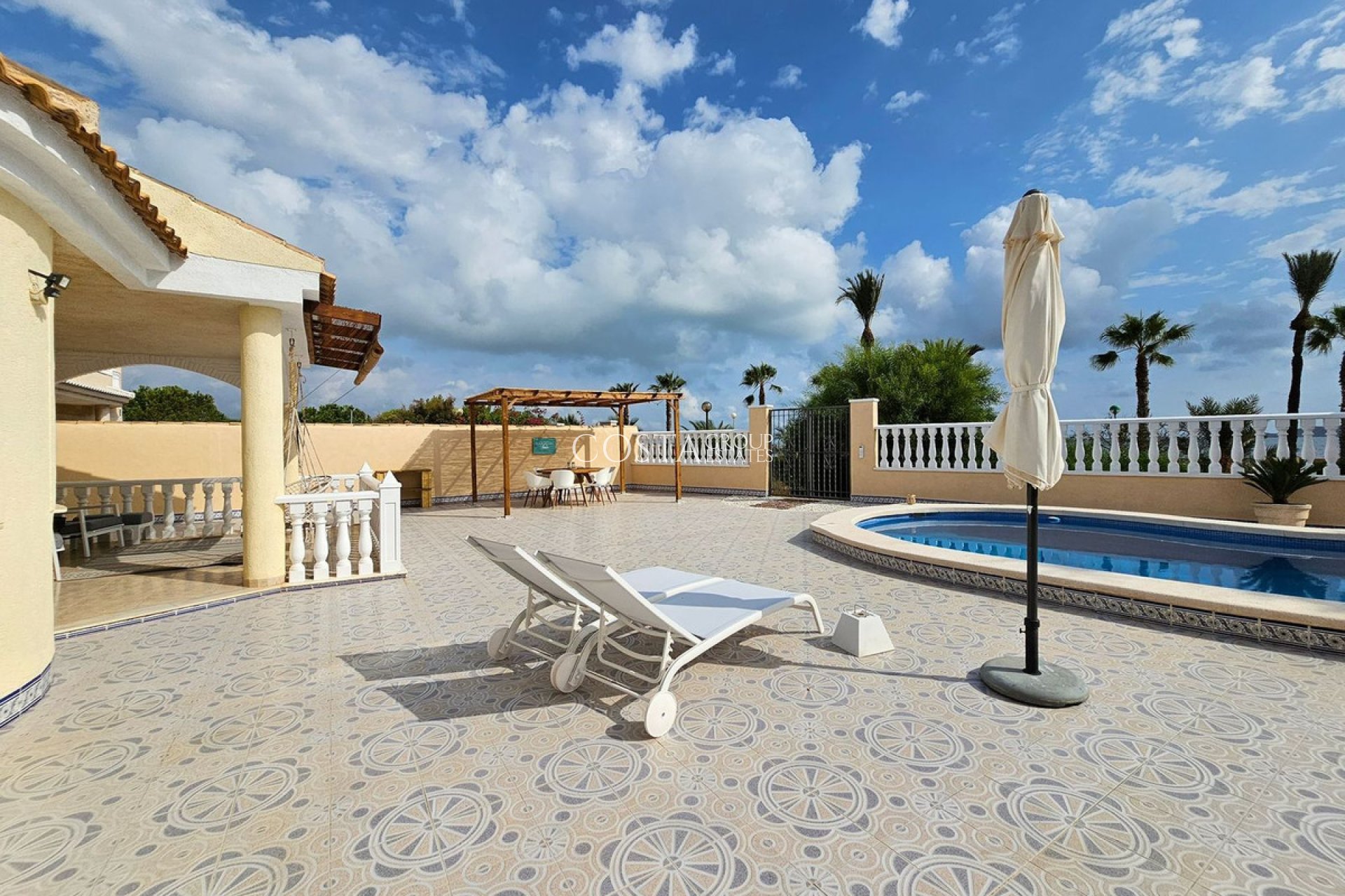 Resale - Villa -
Los Alcazares - Los Alcazares Centro