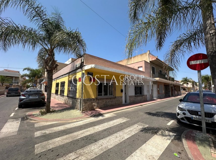 Resale - Villa -
Los Alcazares - Los Alcazares Centro