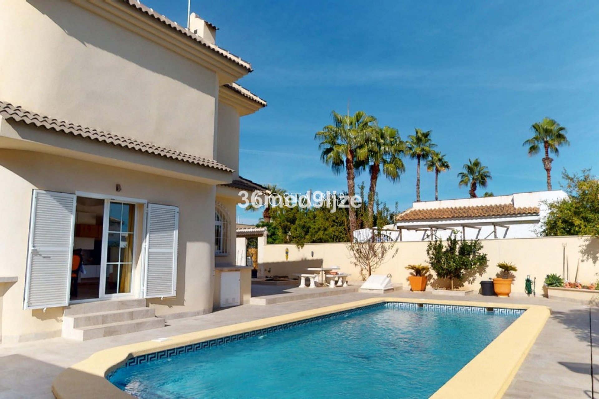 Resale - Villa -
Los Alcazares - Los Narejos