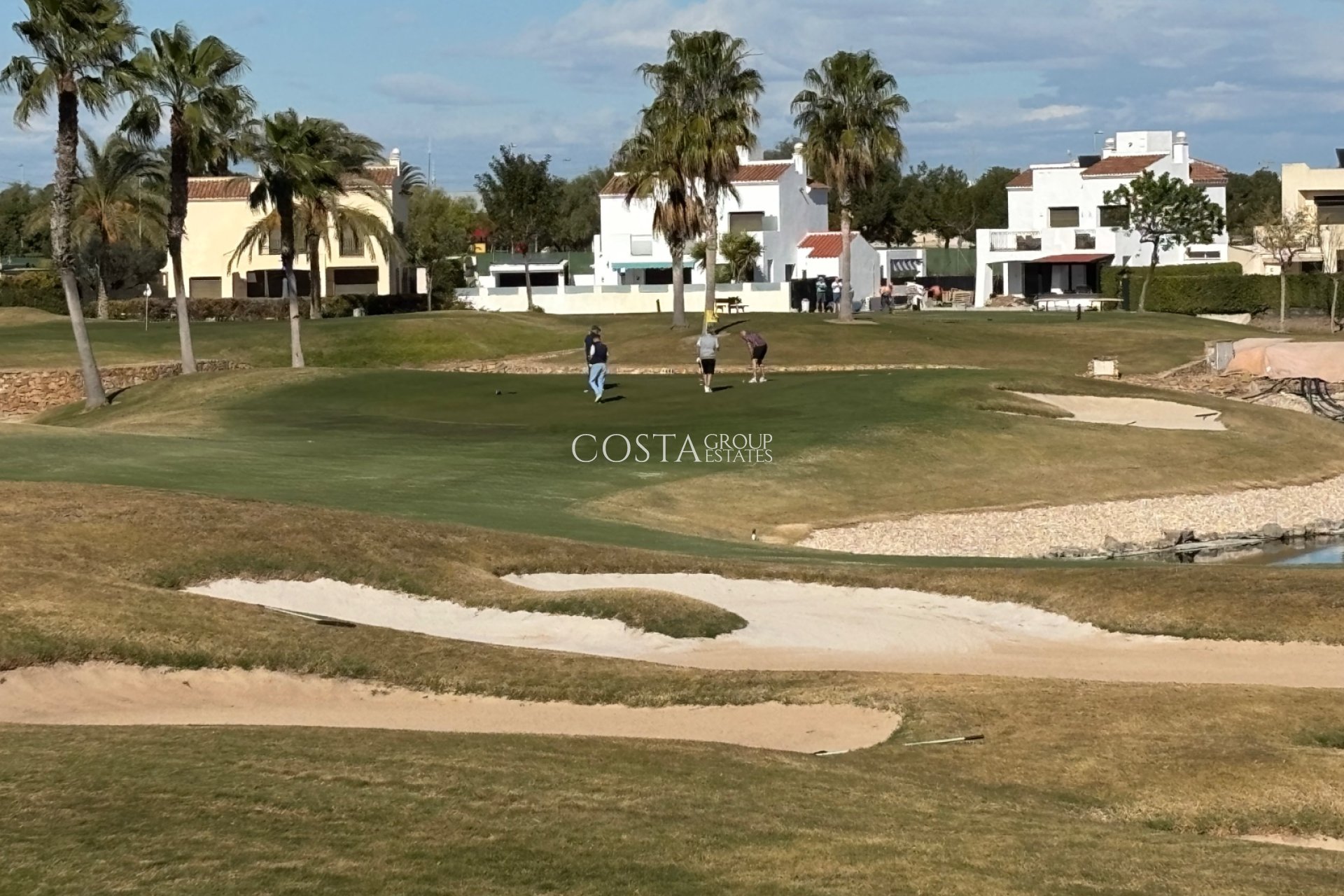 Resale - Villa -
Los Alcazares - Roda