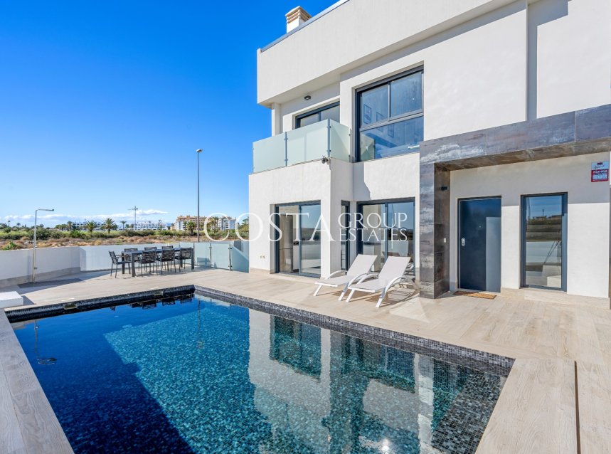 Resale - Villa -
Los Alcazares - Serena Golf