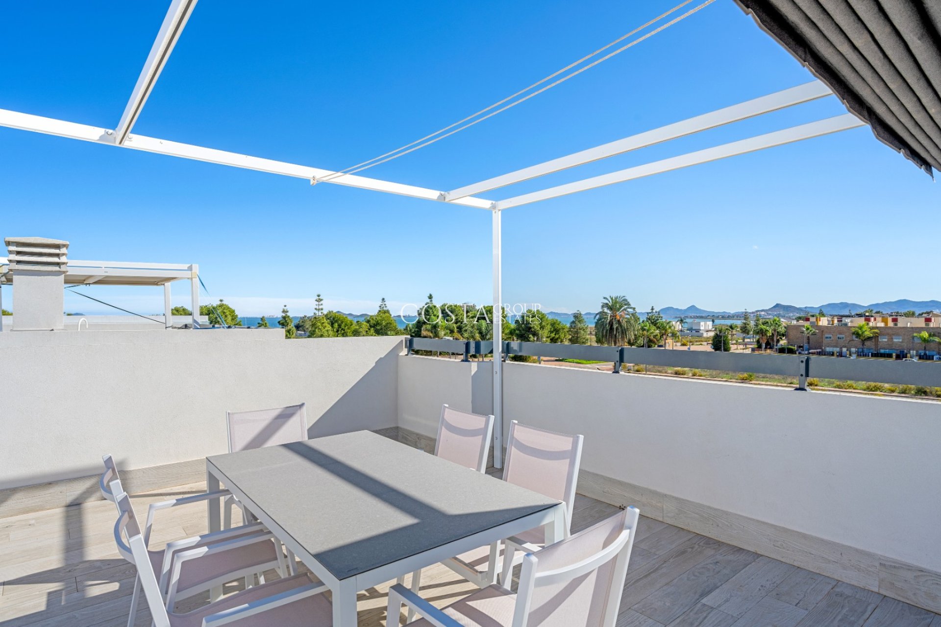 Resale - Villa -
Los Alcazares - Serena Golf