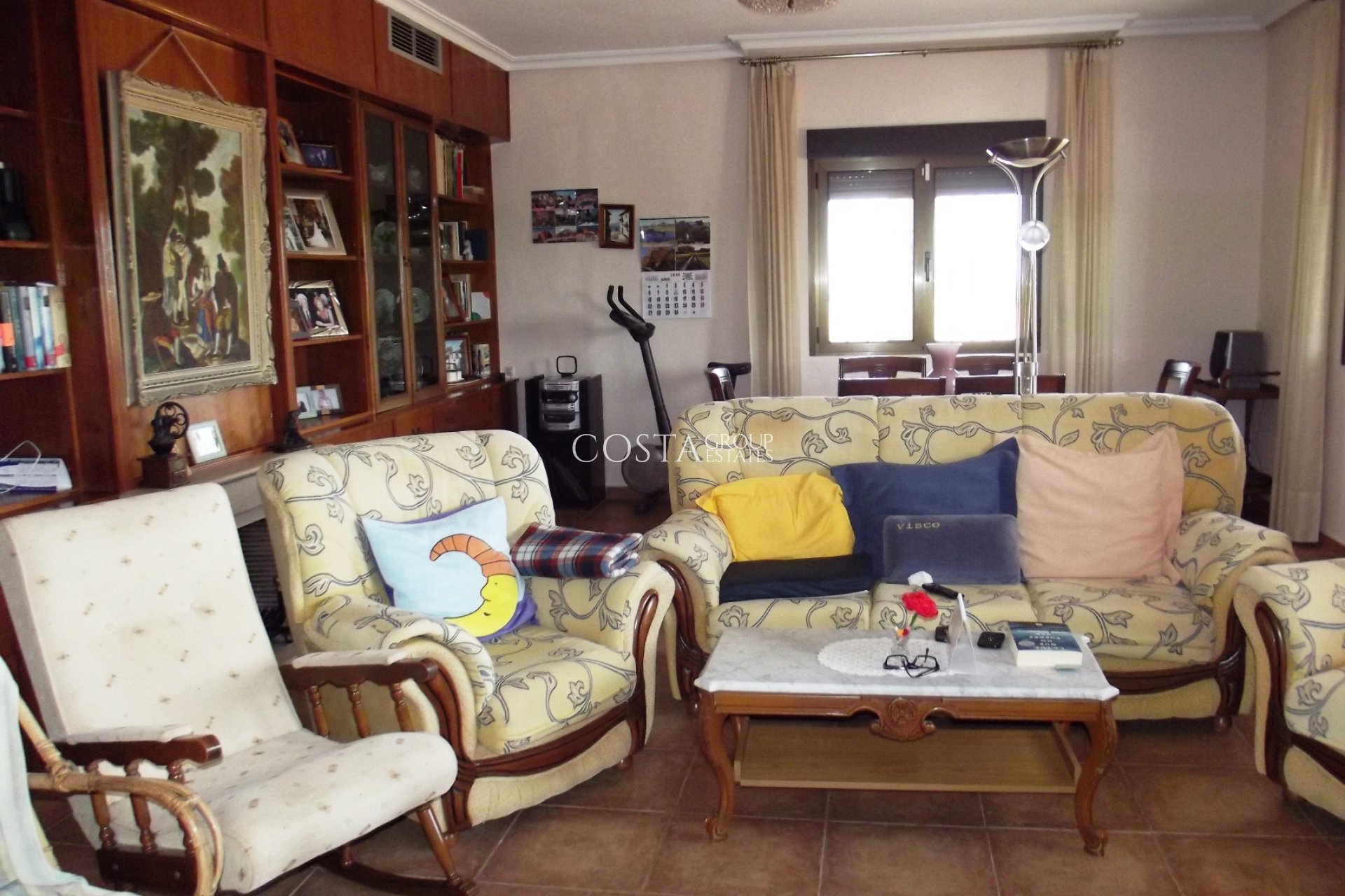 Resale - Villa -
Los Montesinos - La Herrada