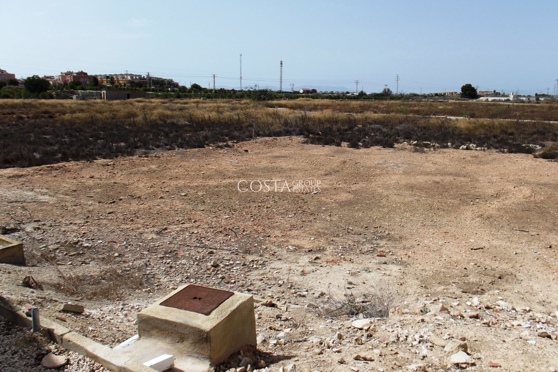 Resale - Villa -
Los Montesinos - La Herrada