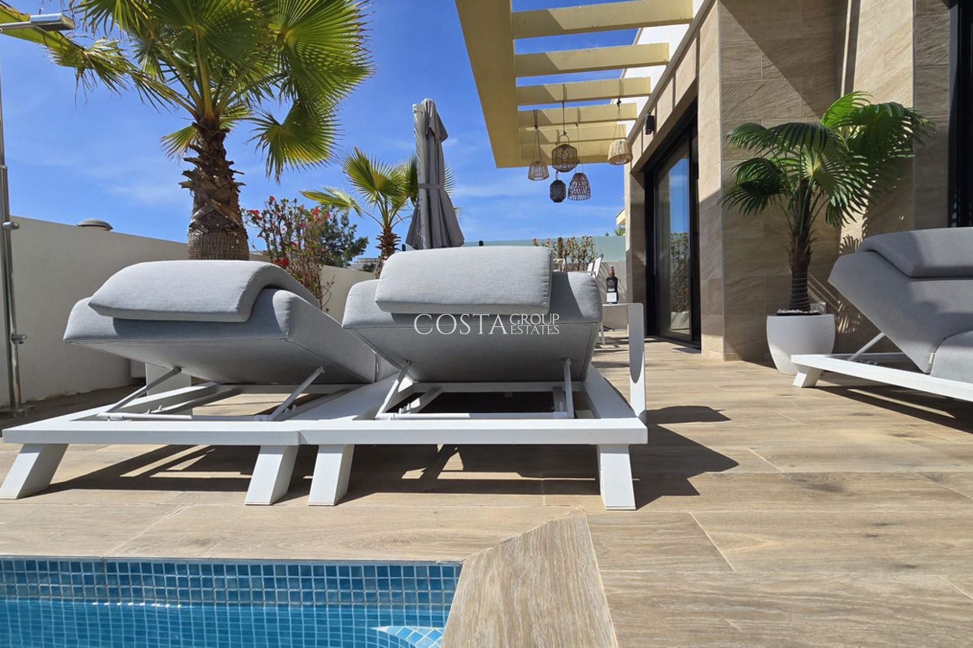 Resale - Villa -
Los Montesinos - Los Montesinos Centro