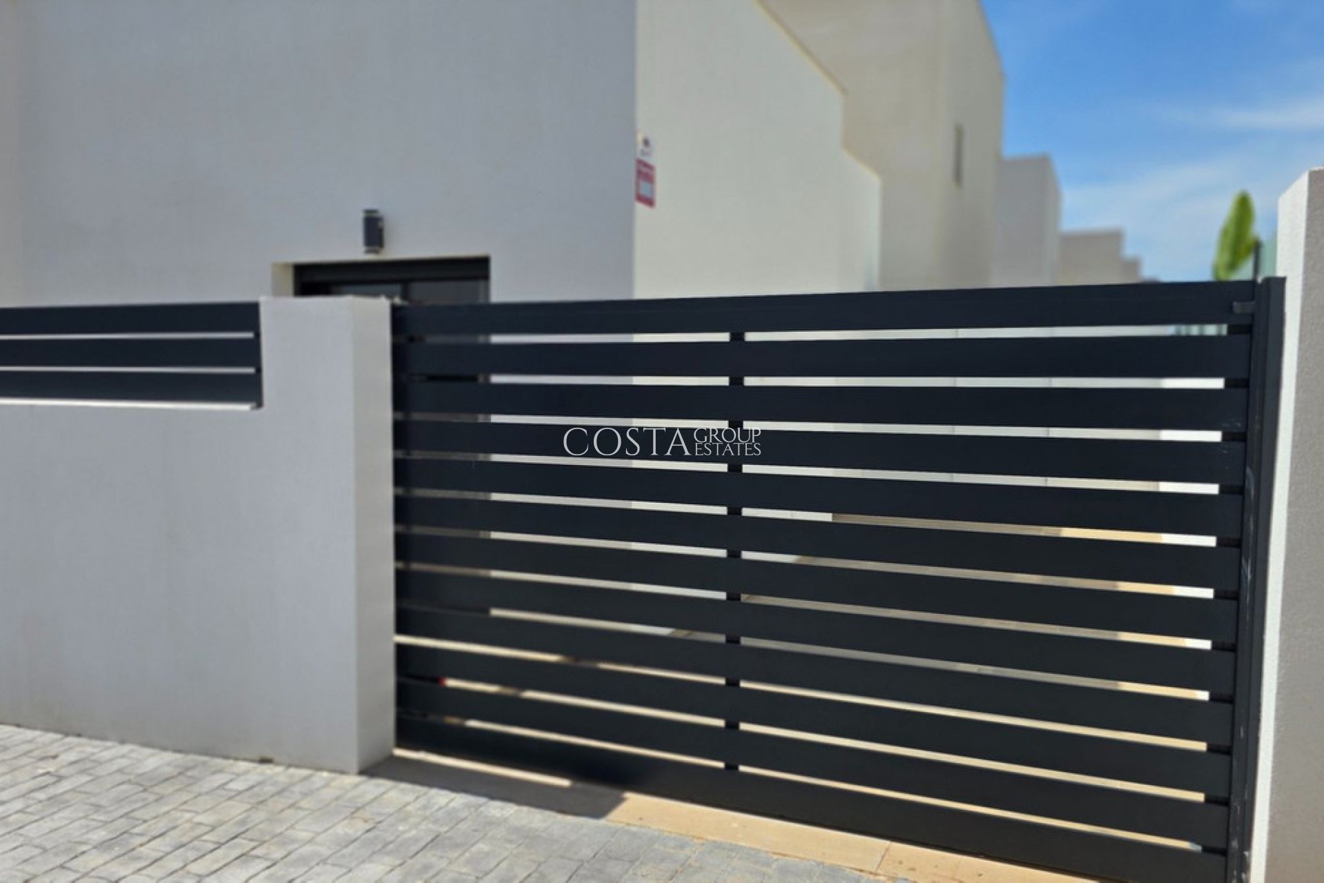 Resale - Villa -
Los Montesinos - Los Montesinos Centro