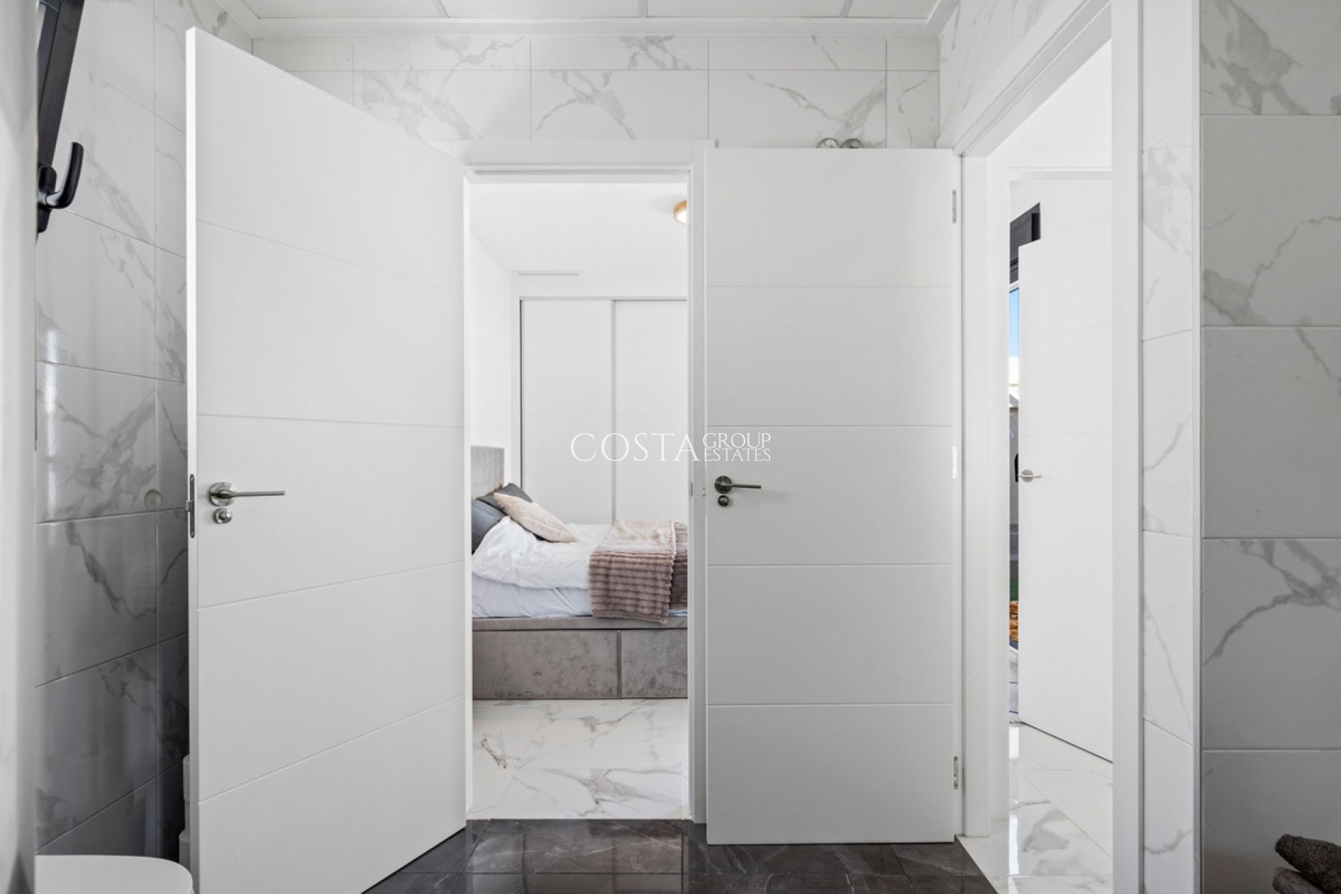 Resale - Villa -
Los Montesinos - Los Montesinos Centro