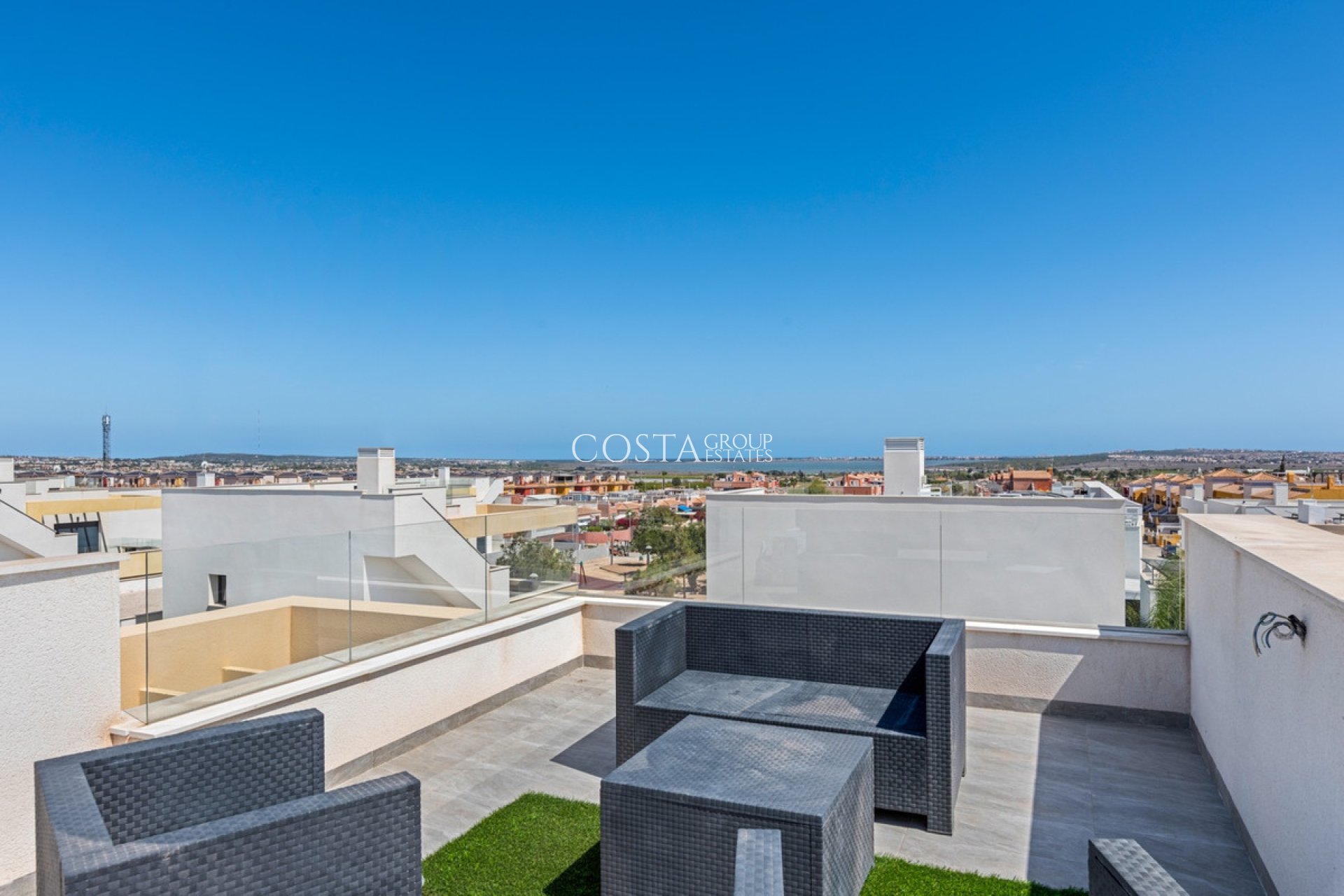 Resale - Villa -
Los Montesinos - Los Montesinos Centro