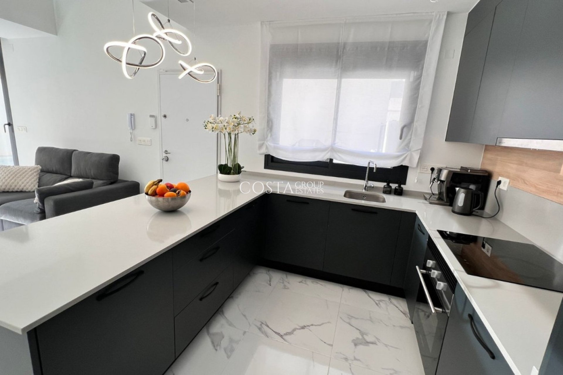 Resale - Villa -
Los Montesinos - Los Montesinos Centro