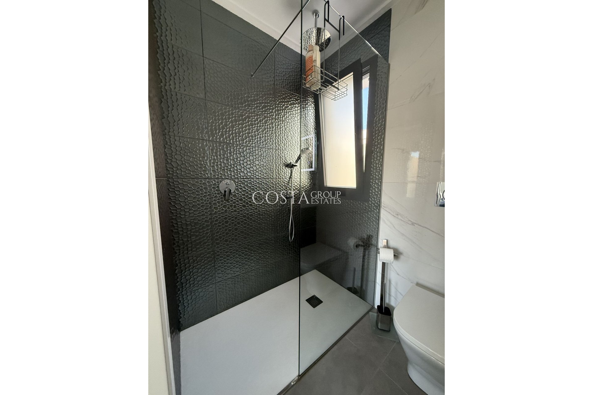 Resale - Villa -
Los Montesinos - Los Montesinos Centro