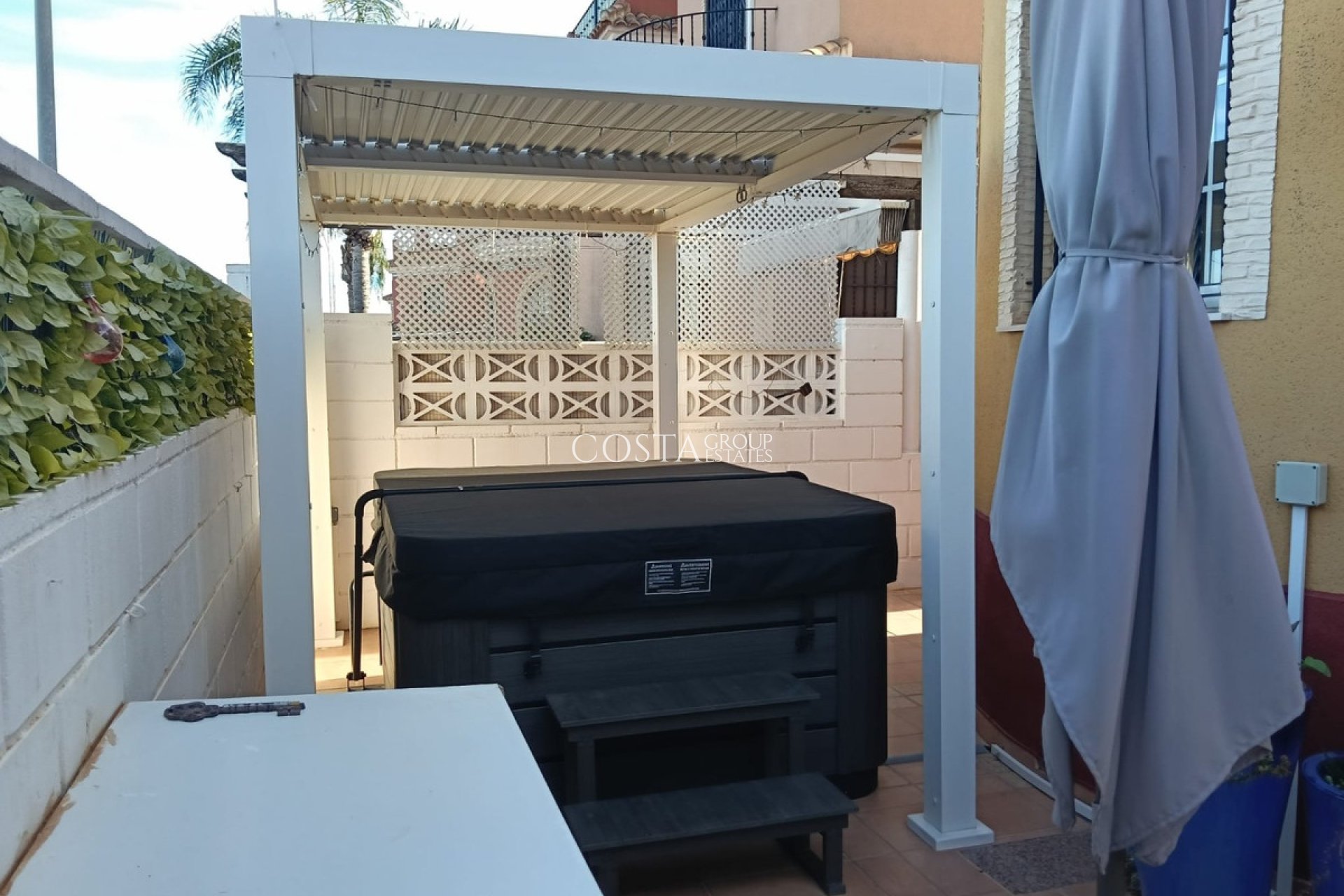 Resale - Villa -
Los Montesinos - Los Montesinos Centro