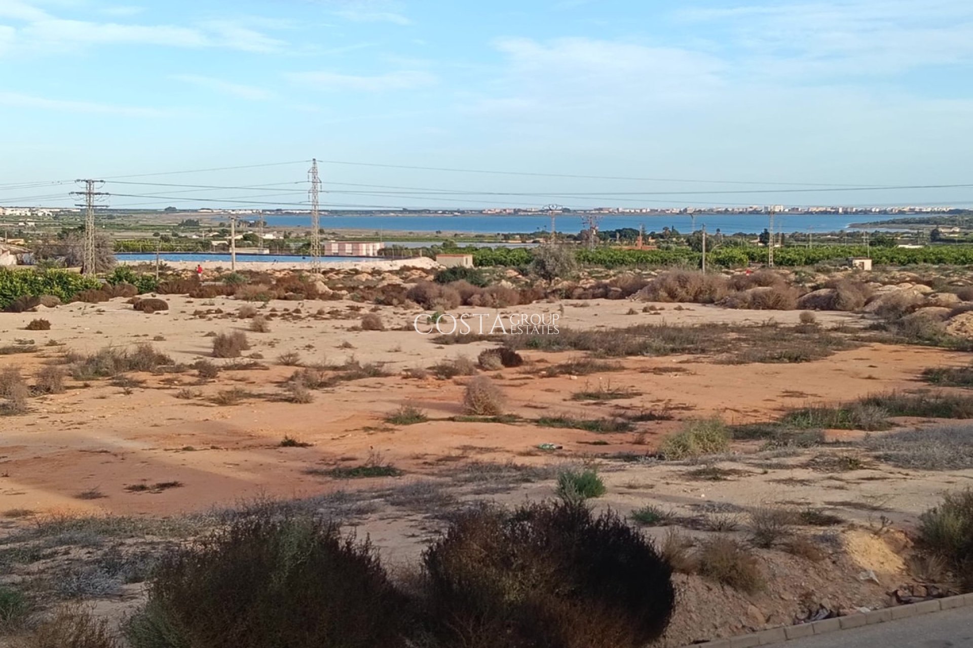 Resale - Villa -
Los Montesinos - Los Montesinos Centro