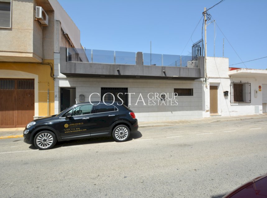 Resale - Villa -
Los Montesinos - Los Montesinos Centro