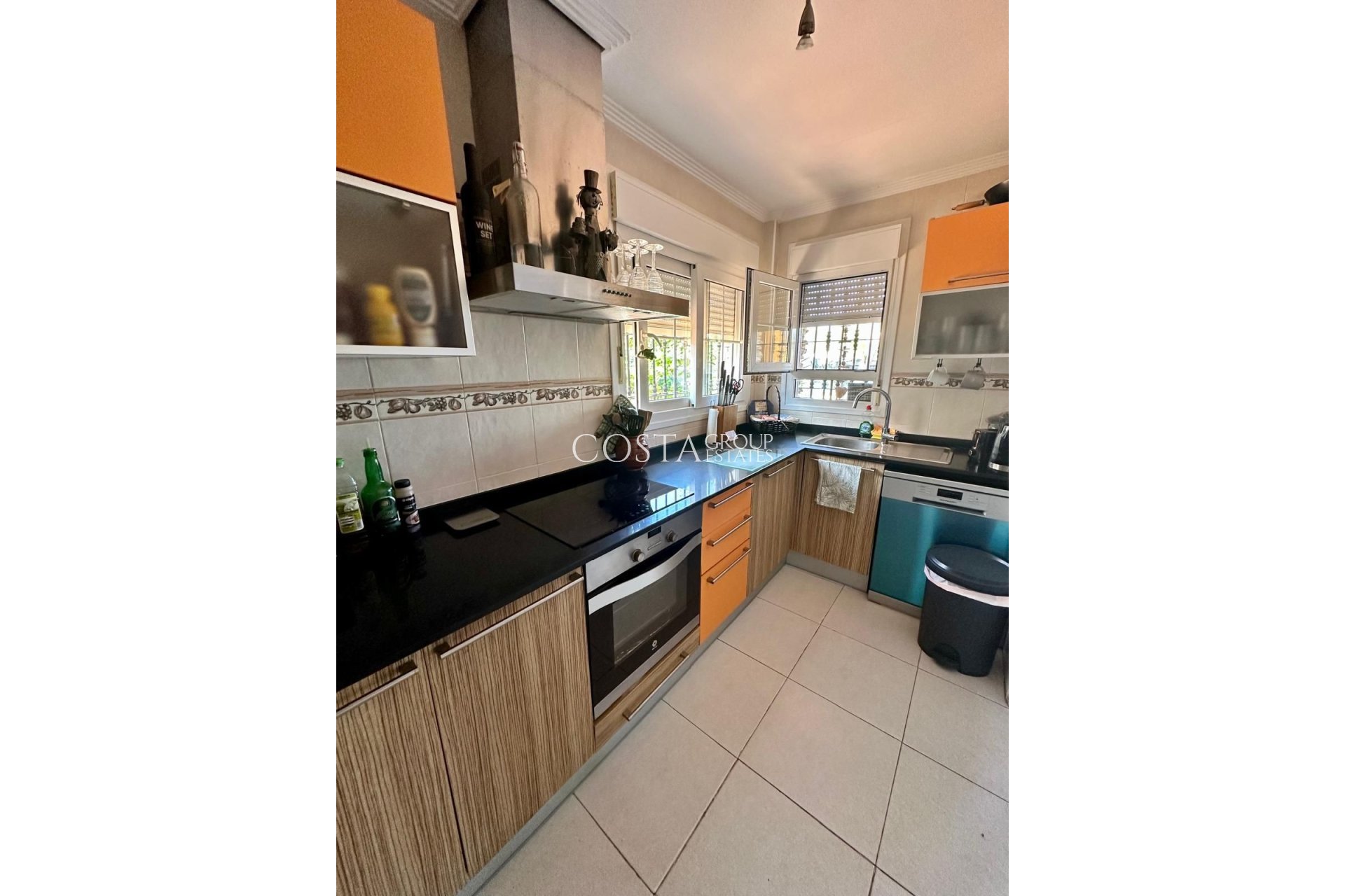 Resale - Villa -
Los Montesinos - Los Montesinos Centro