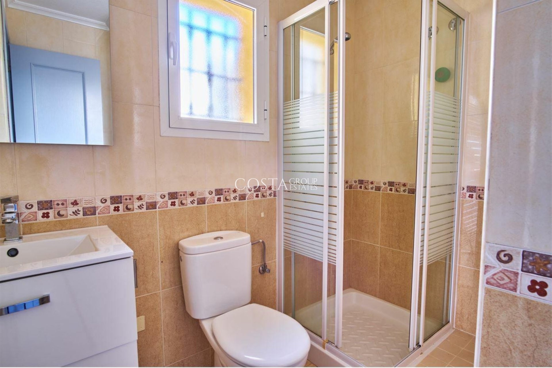 Resale - Villa -
Los Montesinos - Los Montesinos Centro