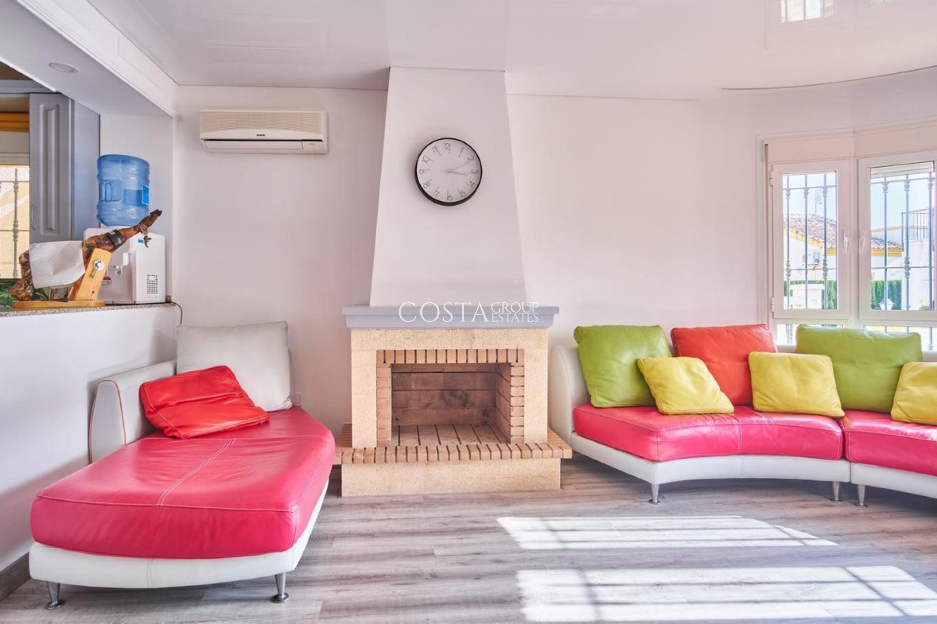 Resale - Villa -
Los Montesinos - Los Montesinos Centro