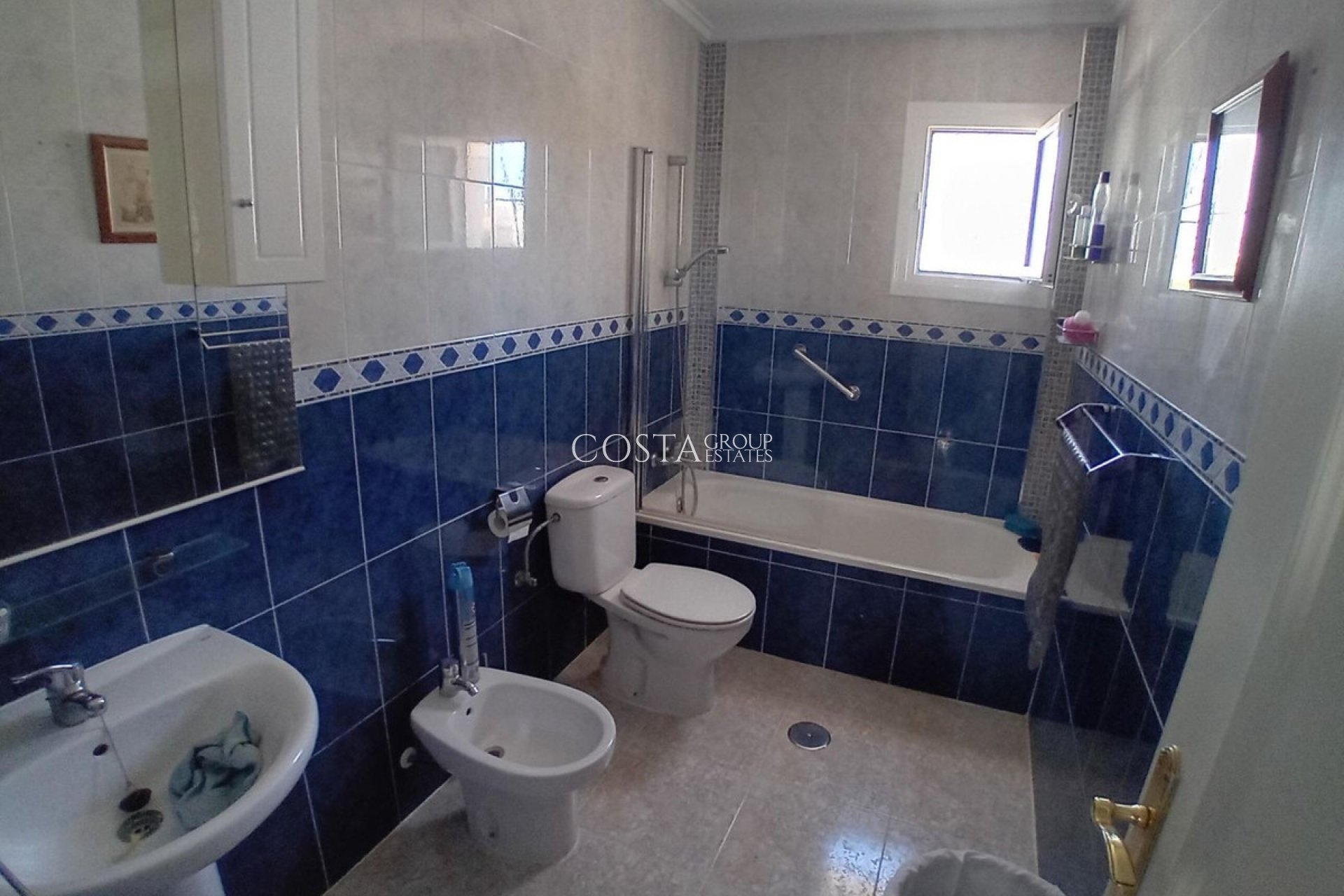 Resale - Villa -
Mazarrón - Mazarrón Centro