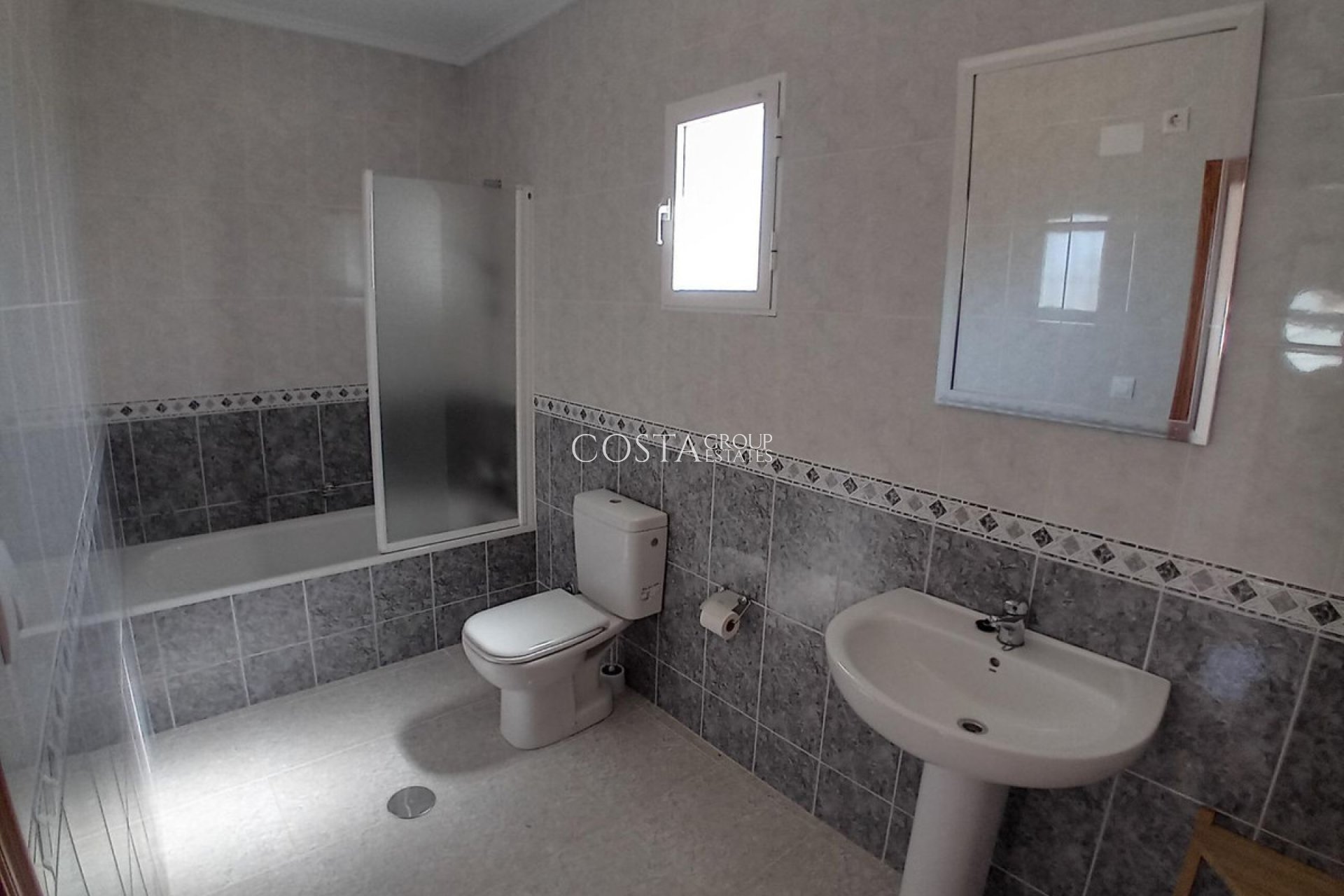 Resale - Villa -
Mazarrón - Mazarrón Centro