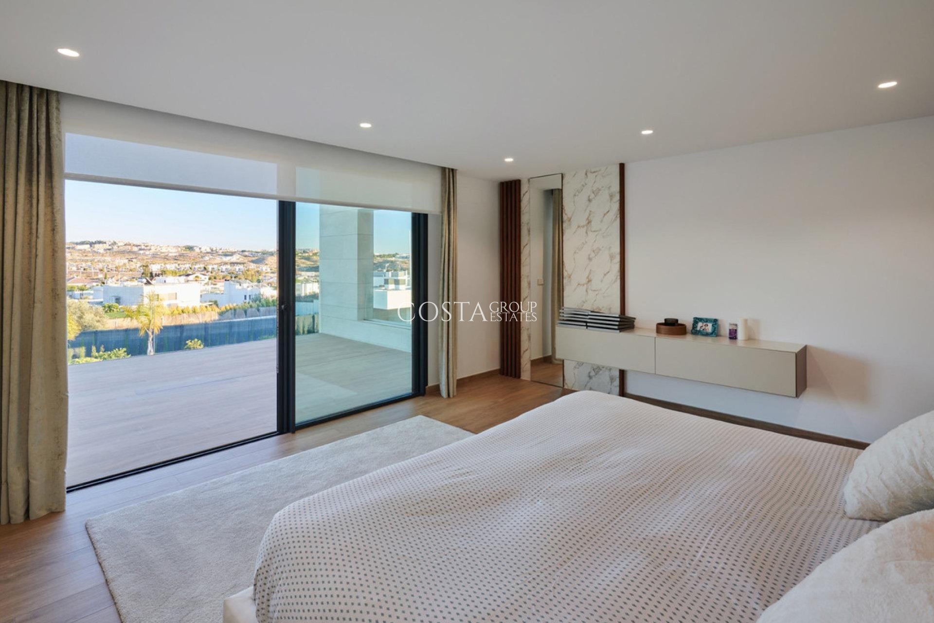 Resale - Villa -
Molina De Segura - Molina de Segura Centro