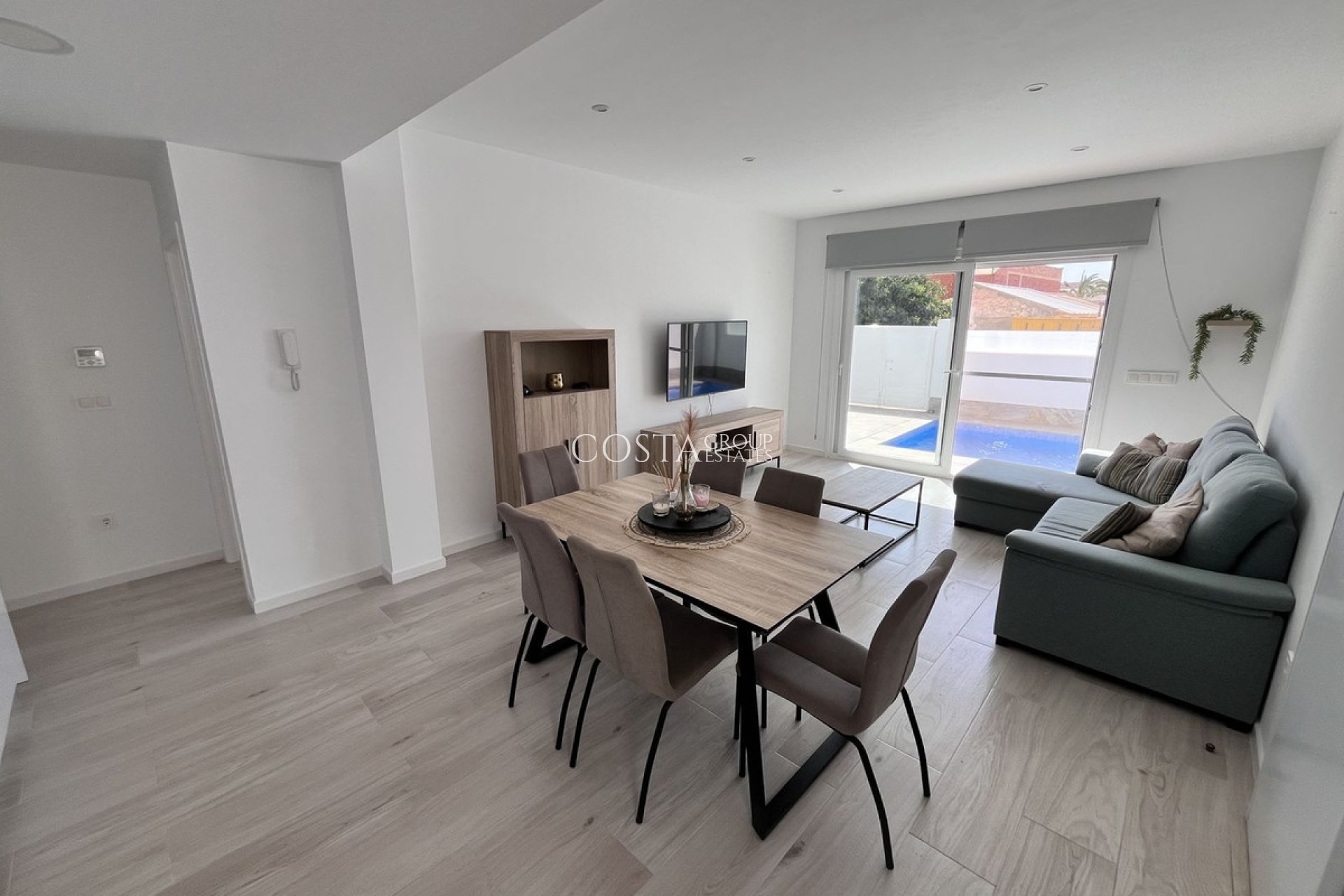 Resale - Villa -
Murcia - Avileses