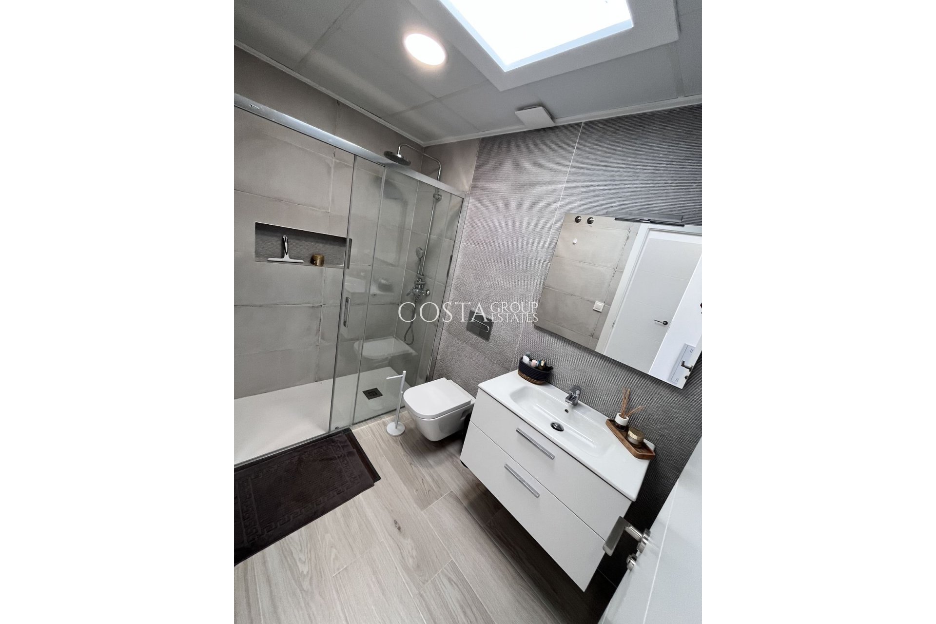 Resale - Villa -
Murcia - Avileses