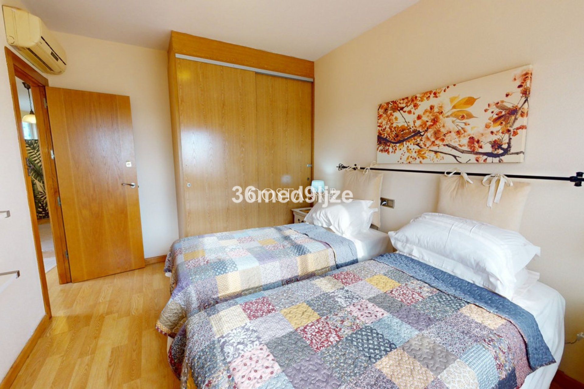 Resale - Villa -
Murcia - Dolores