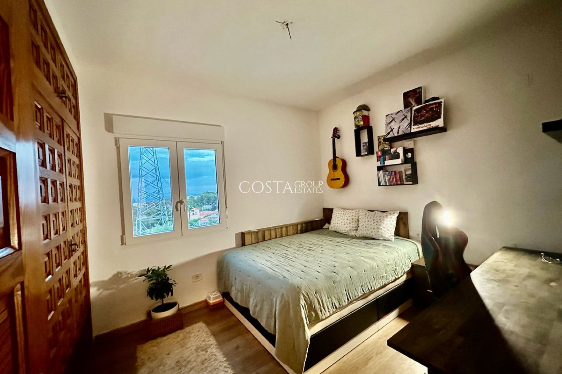 Resale - Villa -
Novelda - Estación