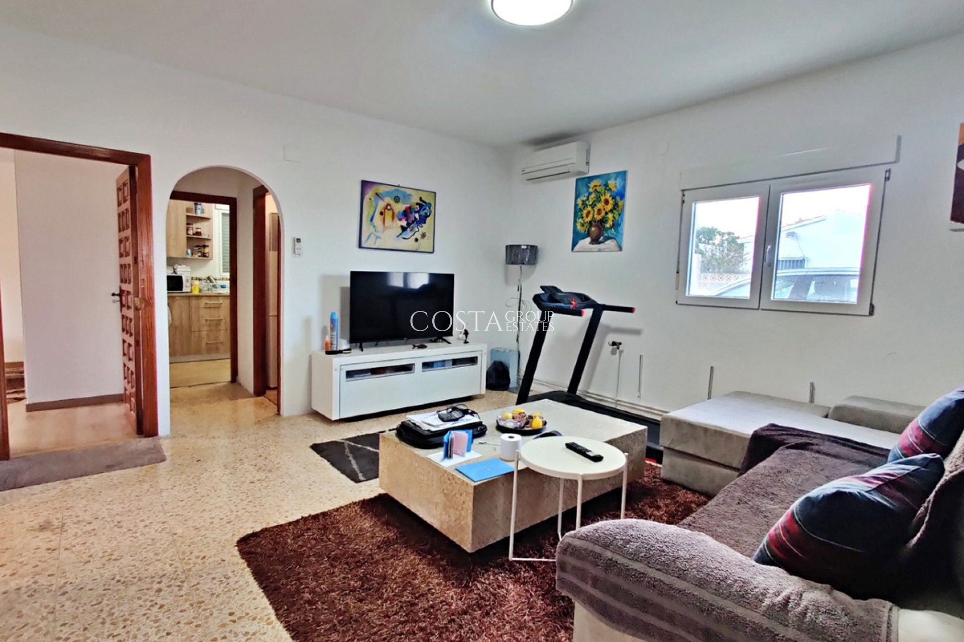 Resale - Villa -
Novelda - Estación