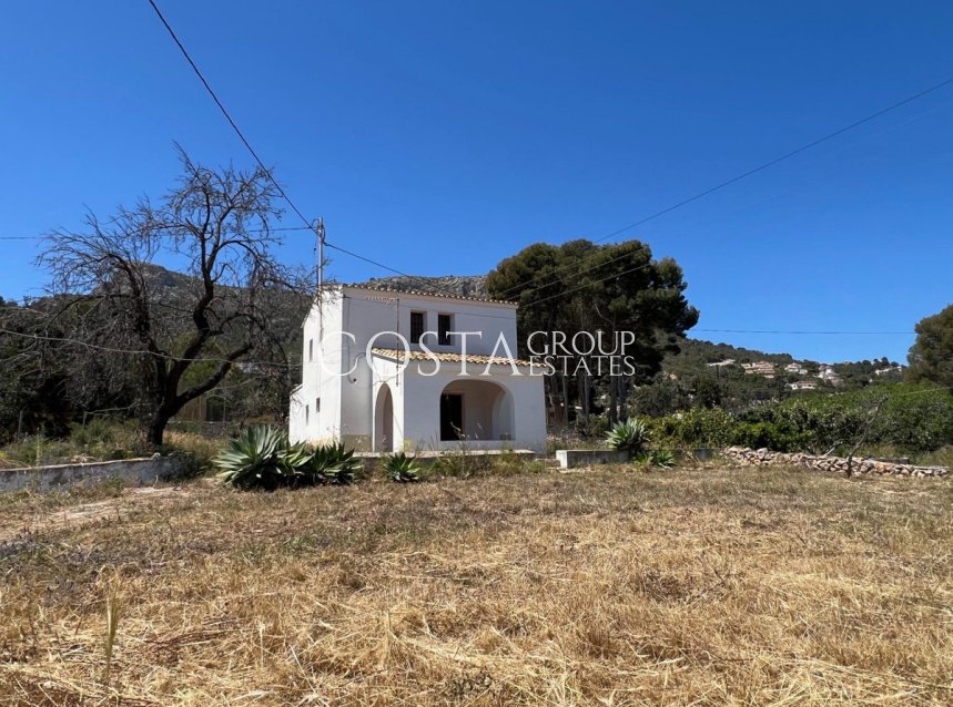 Resale - Villa -
Novelda - Estación