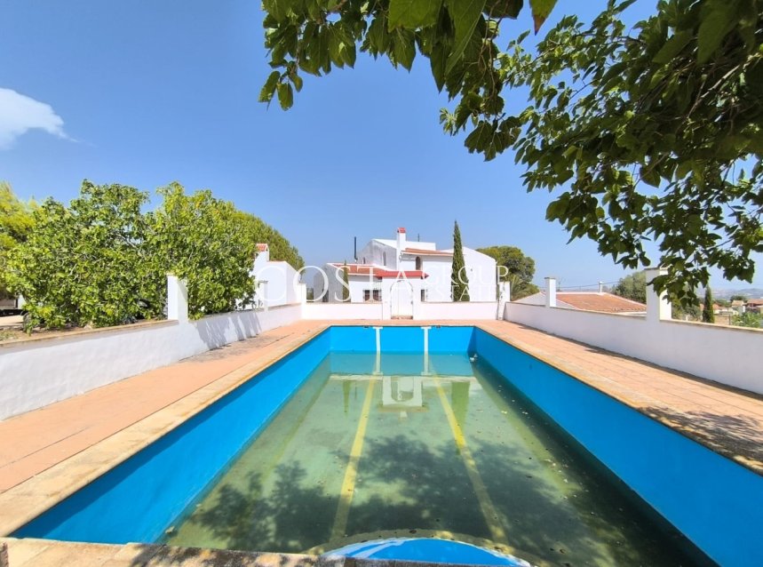 Resale - Villa -
Novelda - Novelda Centro