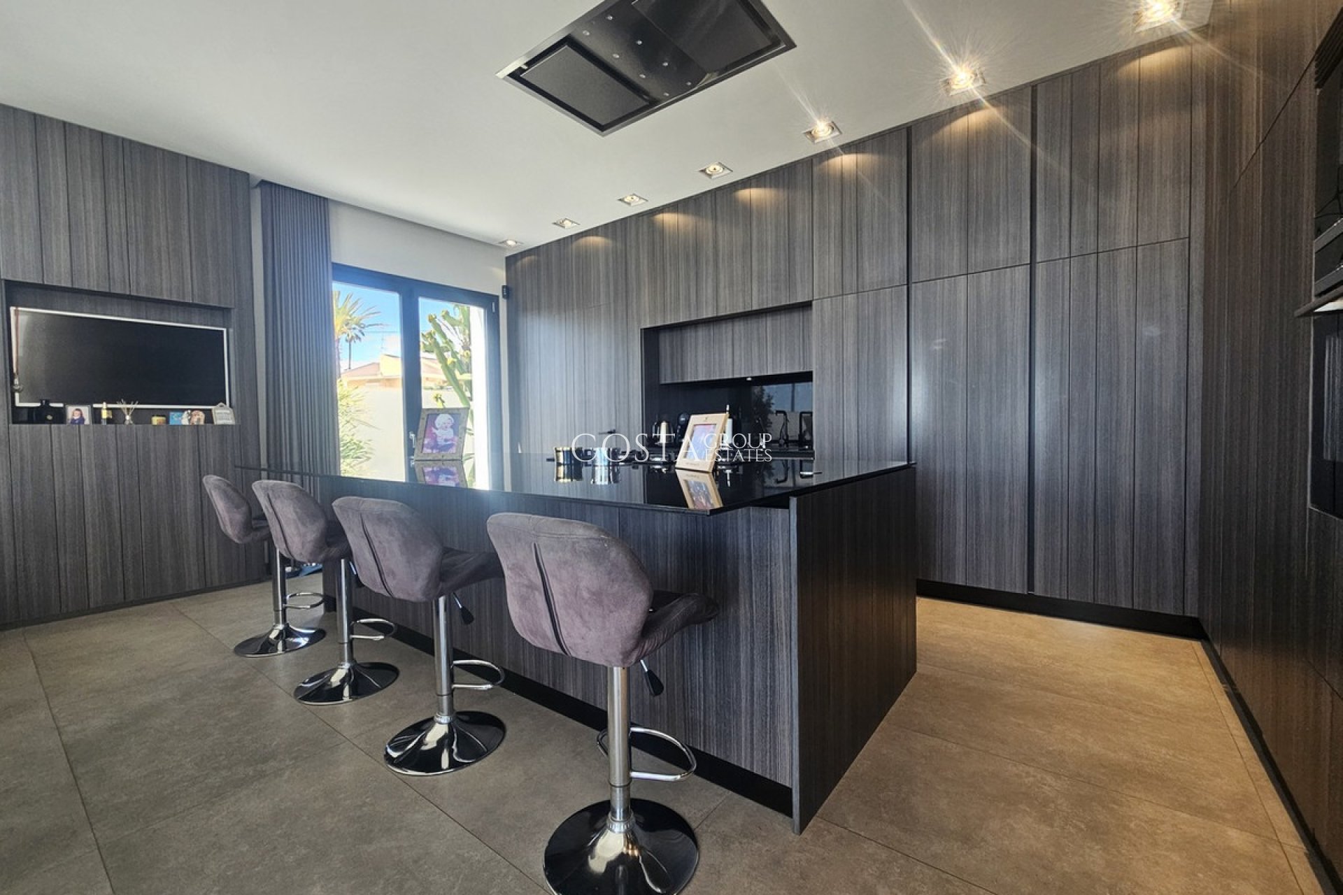 Resale - Villa -
Orihuela - Cabo Roig