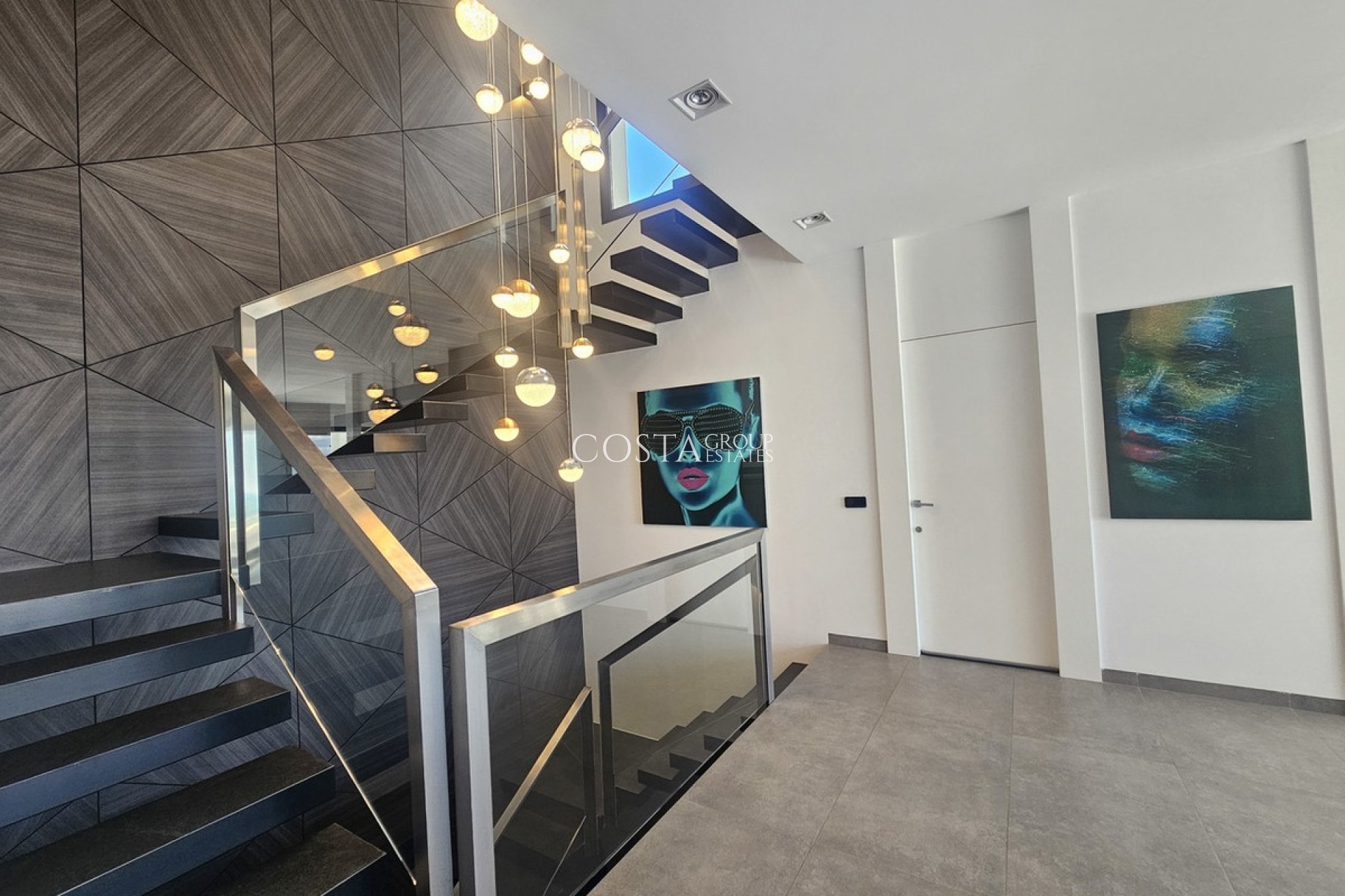 Resale - Villa -
Orihuela - Cabo Roig