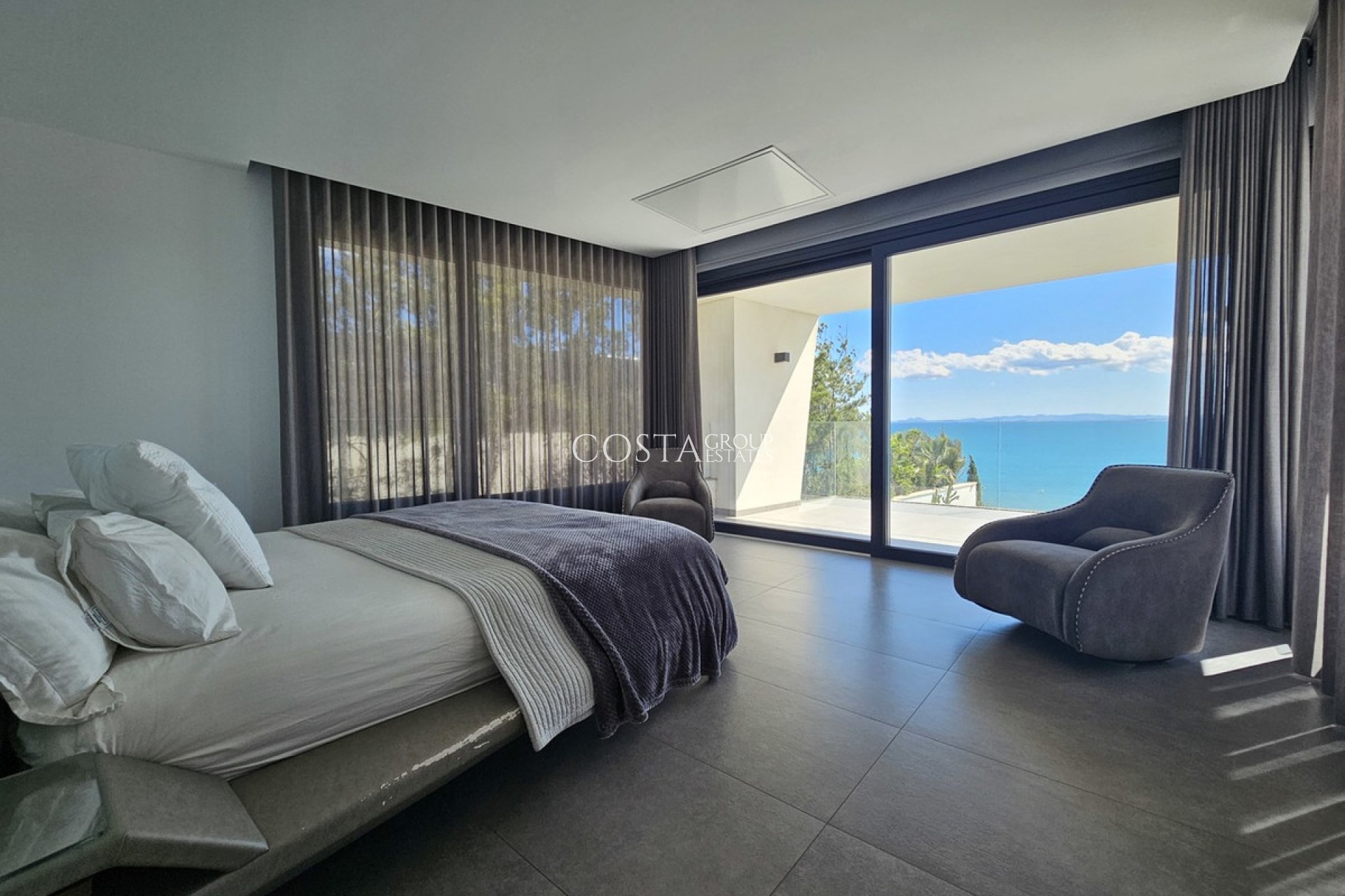 Resale - Villa -
Orihuela - Cabo Roig