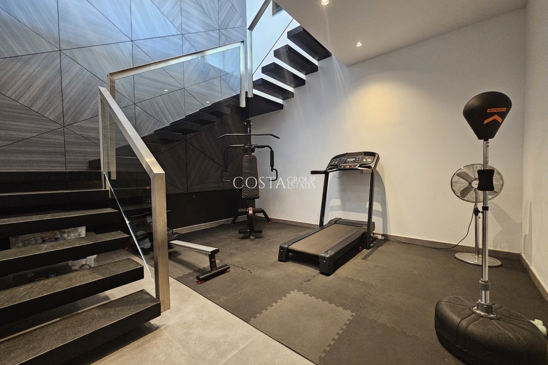 Resale - Villa -
Orihuela - Cabo Roig