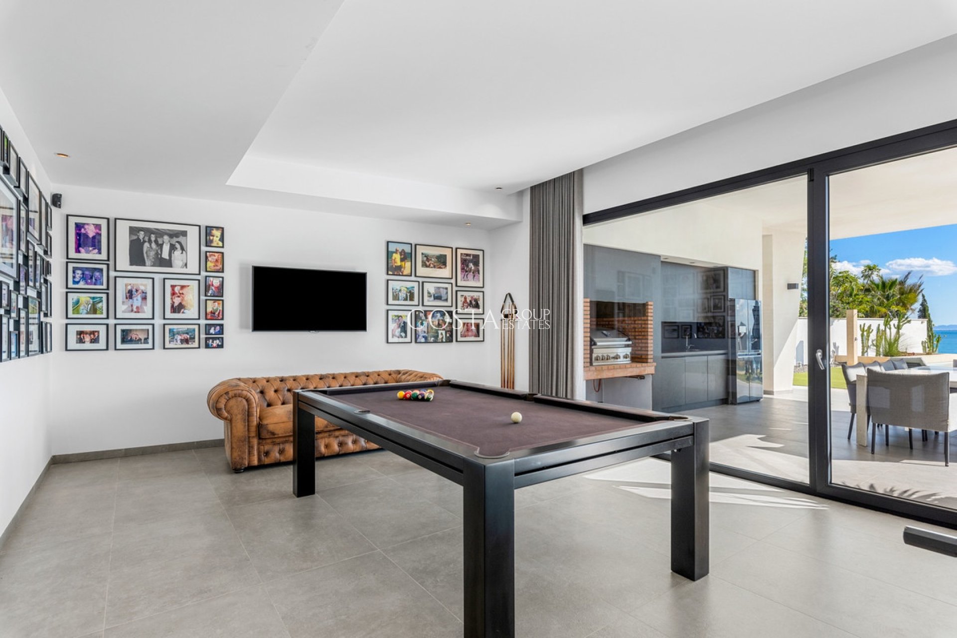 Resale - Villa -
Orihuela - Cabo Roig