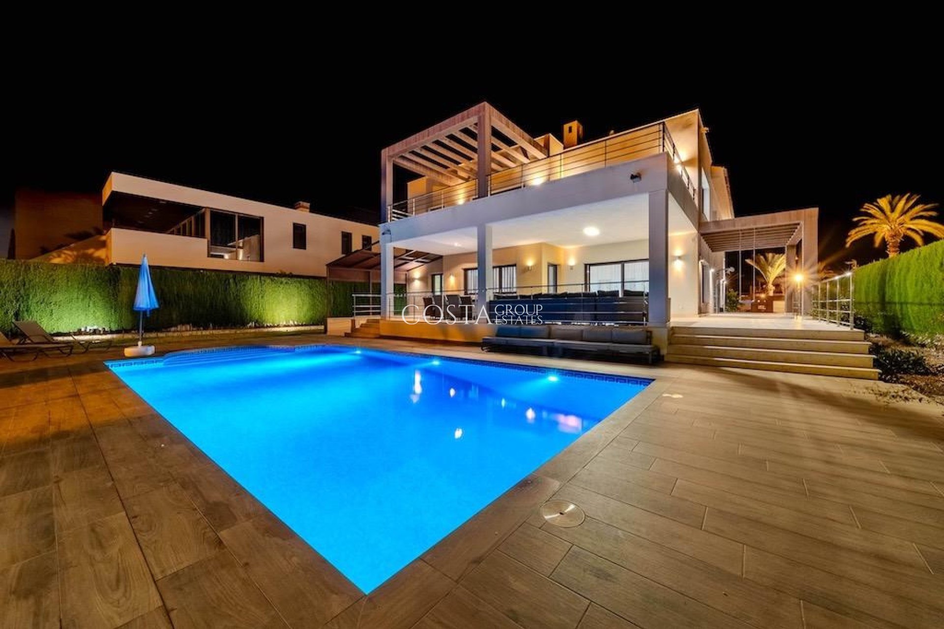 Resale - Villa -
Orihuela - Cabo Roig
