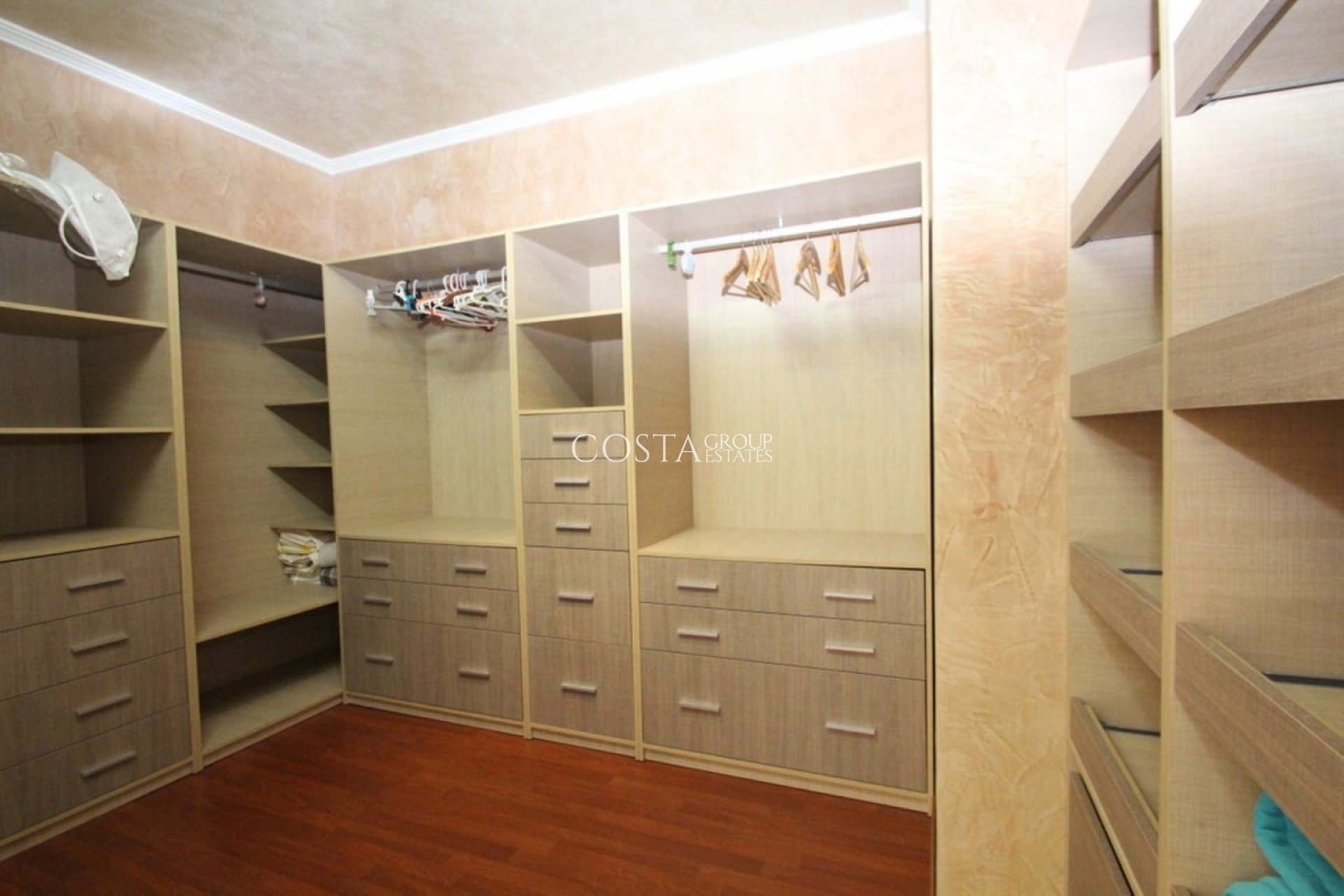 Resale - Villa -
Orihuela - Cabo Roig