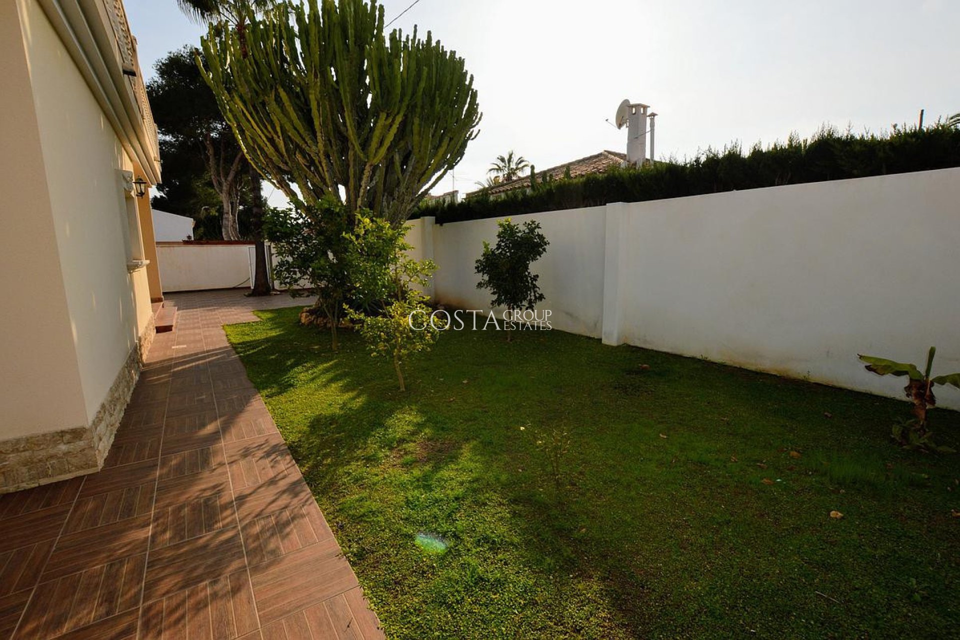 Resale - Villa -
Orihuela - Cabo Roig