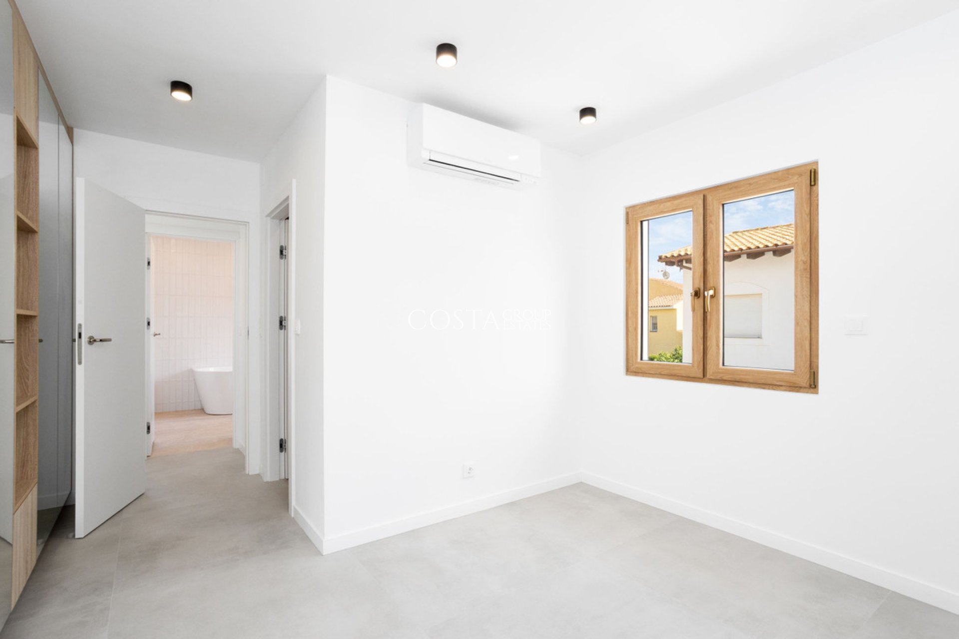 Resale - Villa -
Orihuela - Cabo Roig