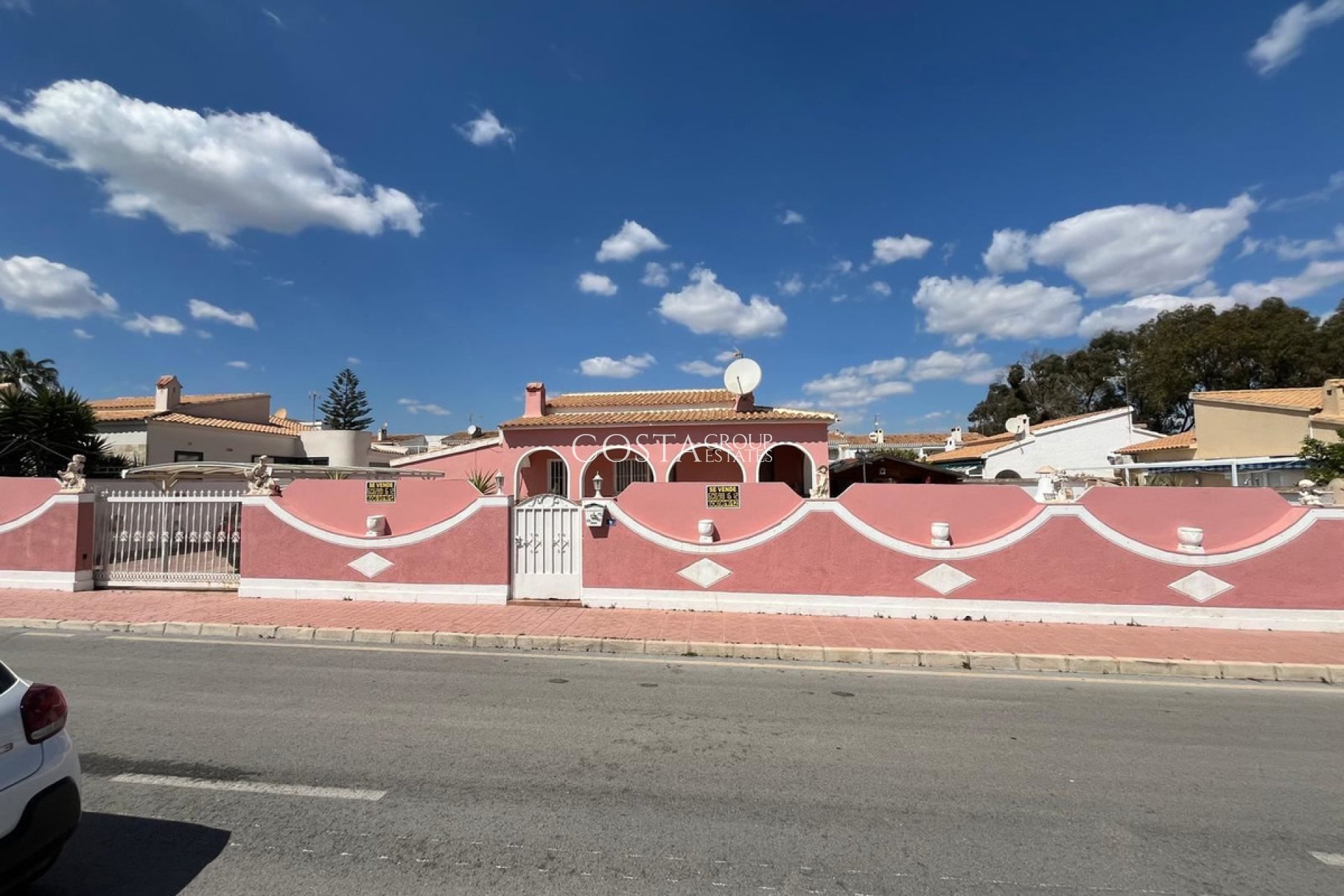 Resale - Villa -
Orihuela - Cabo Roig