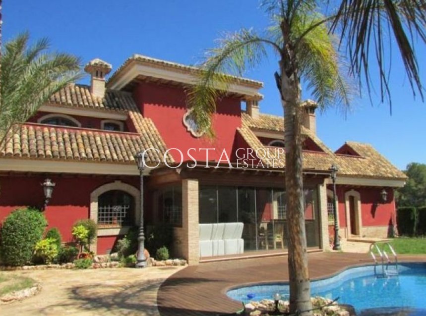 Resale - Villa -
Orihuela - Campoamor