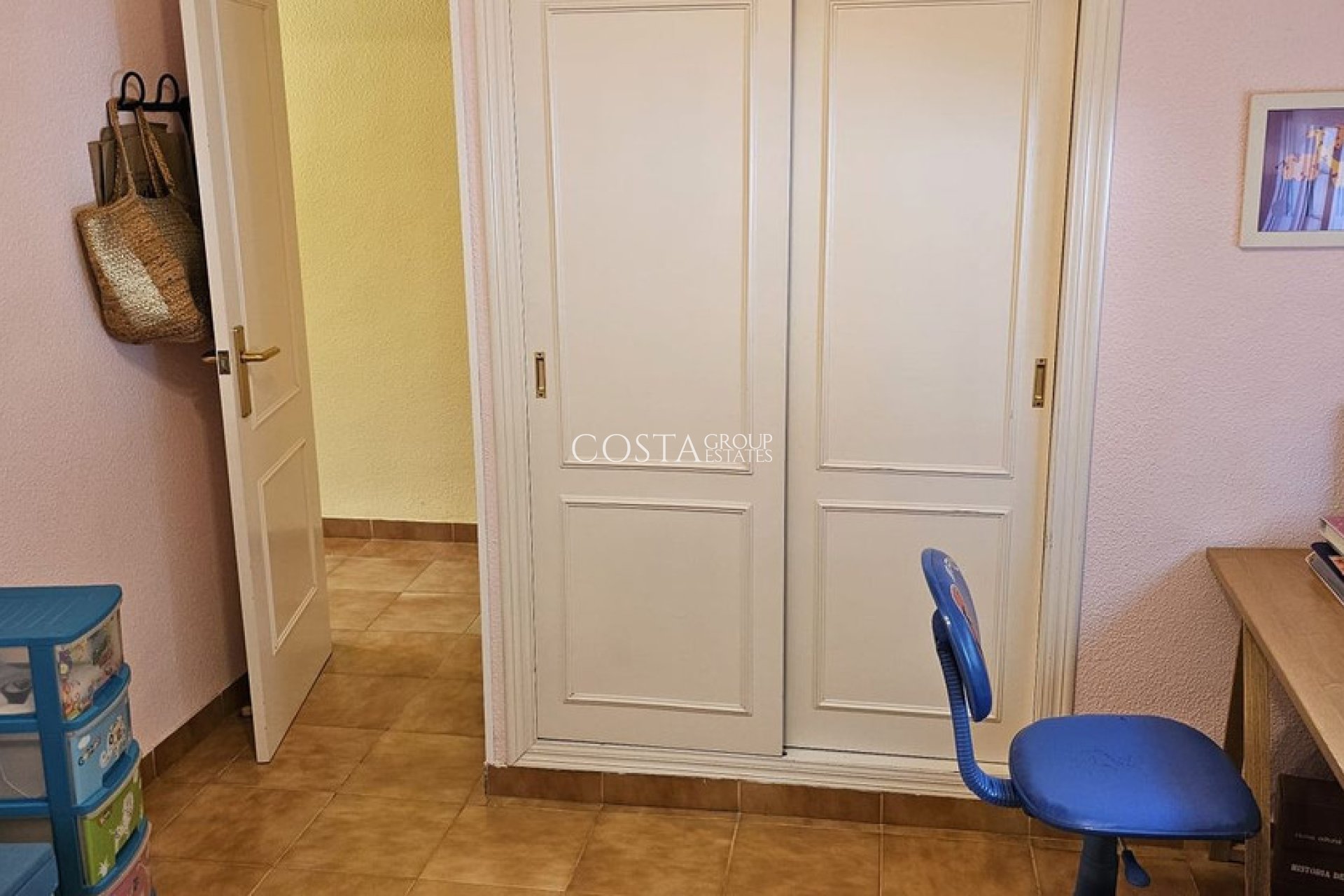 Resale - Villa -
Orihuela - Campoamor